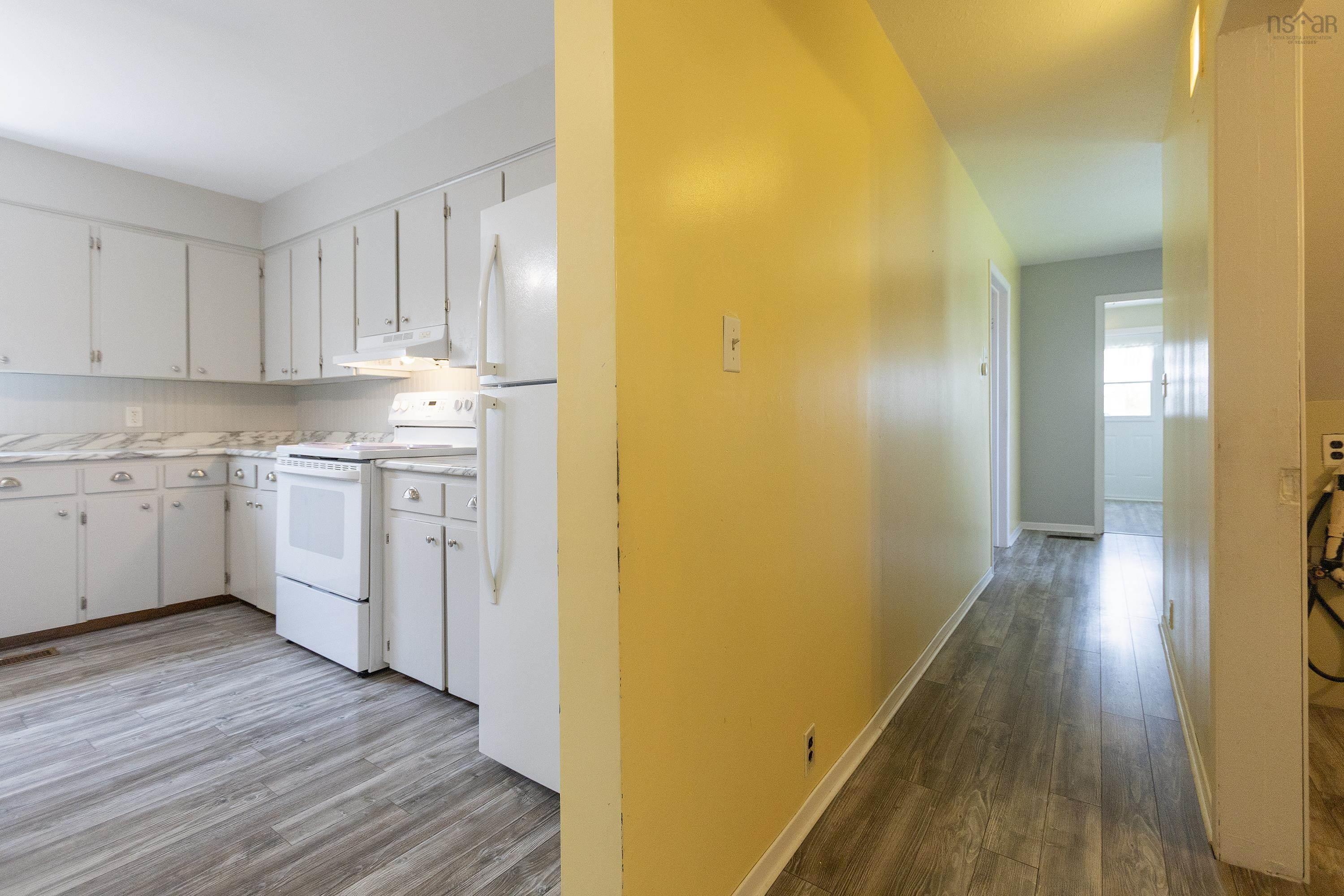 $199,900.00: 72 Lower LaPlanche Street, Amherst