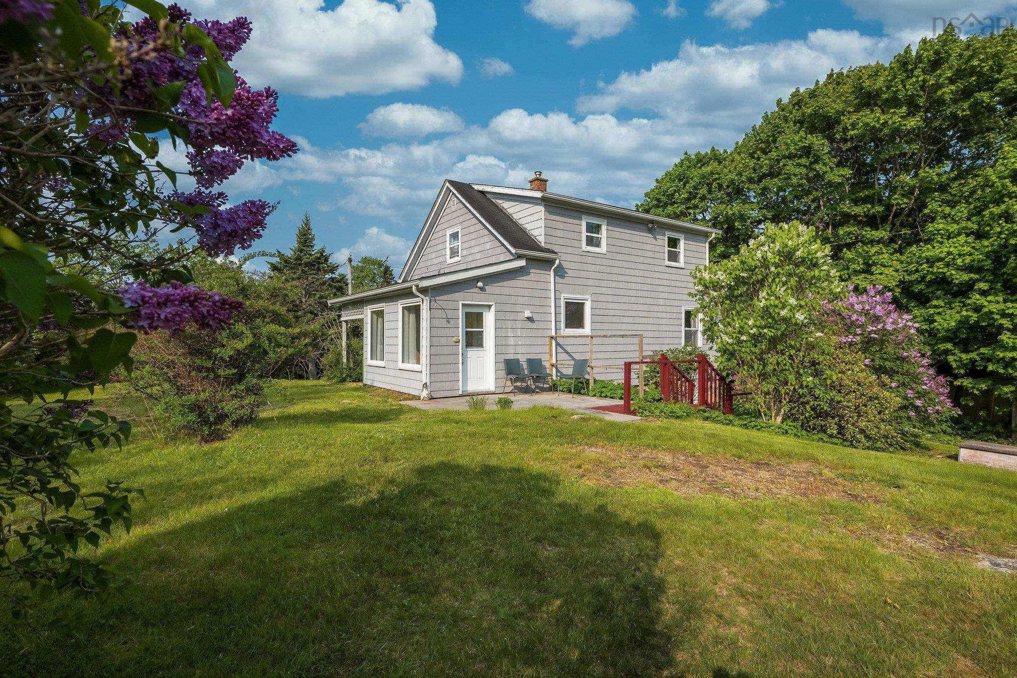 $424,900.00: 23 Rhyno Road, Head Of St. Margarets Bay