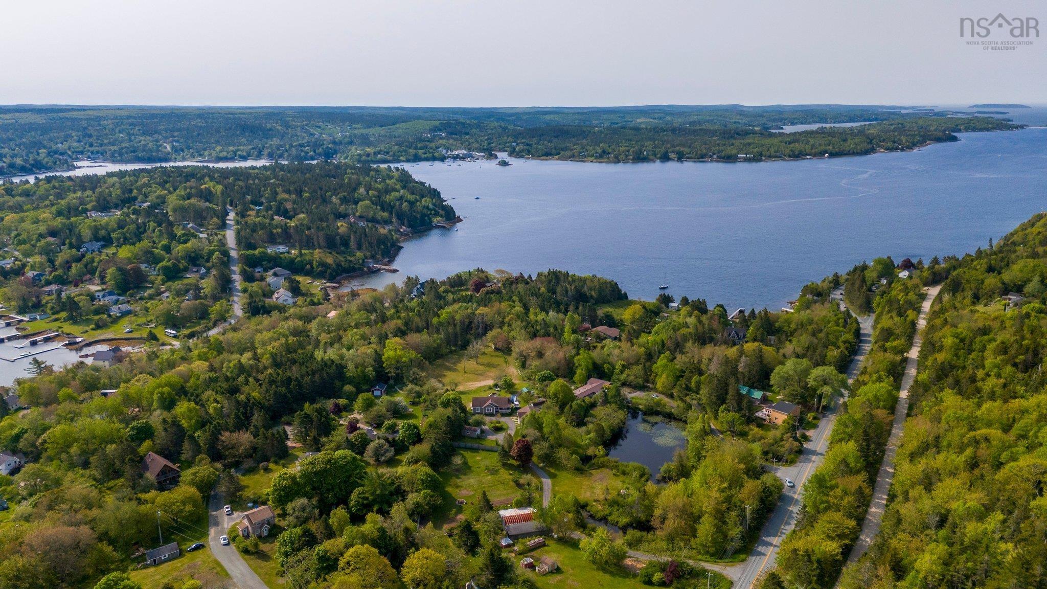 $424,900.00: 23 Rhyno Road, Head Of St. Margarets Bay