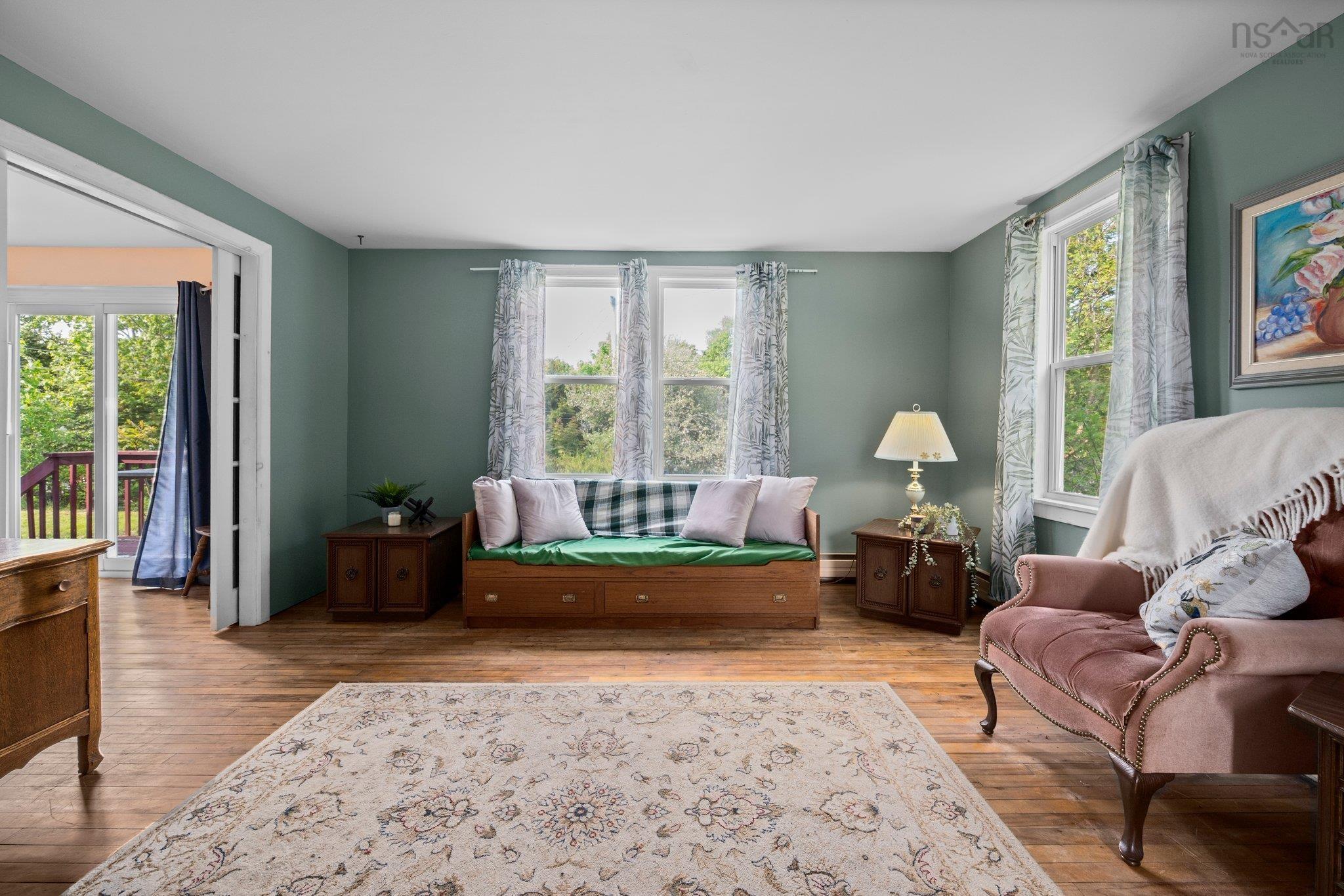 $424,900.00: 23 Rhyno Road, Head Of St. Margarets Bay