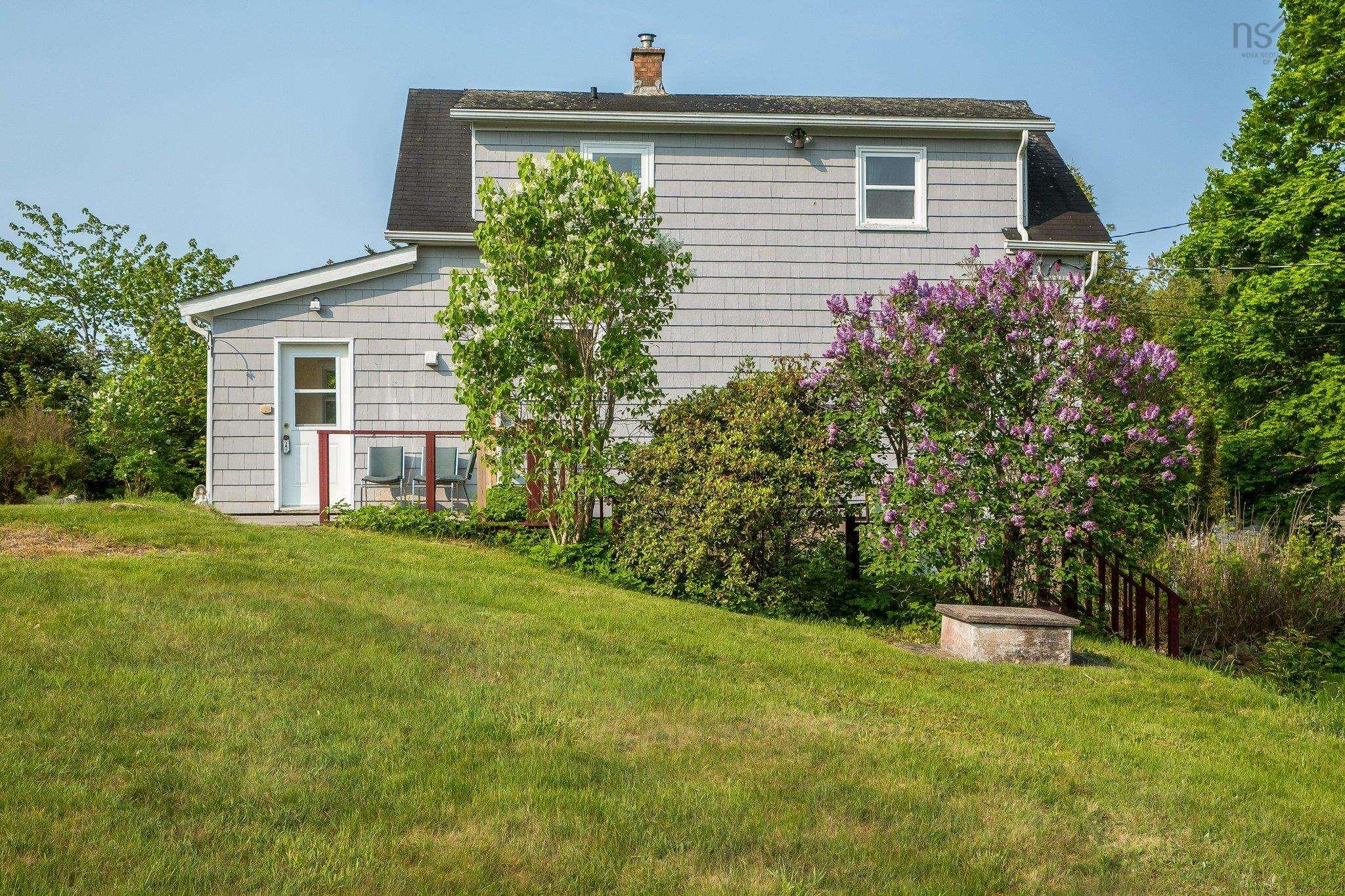$424,900.00: 23 Rhyno Road, Head Of St. Margarets Bay