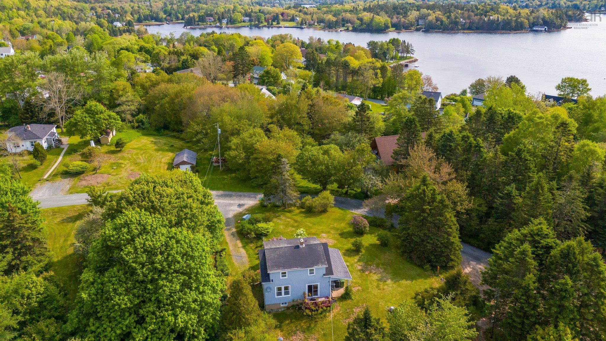 $424,900.00: 23 Rhyno Road, Head Of St. Margarets Bay