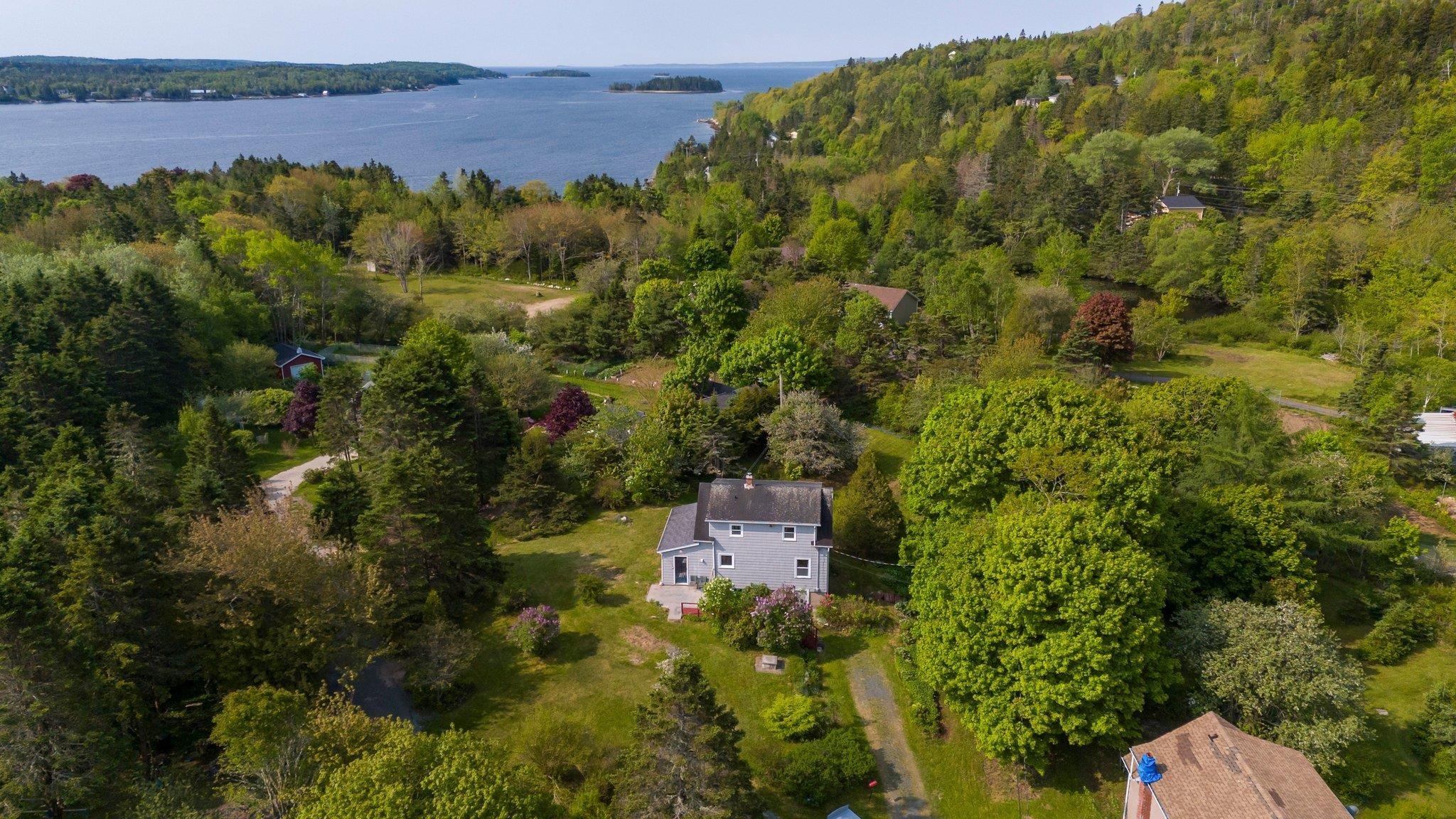 $424,900.00: 23 Rhyno Road, Head Of St. Margarets Bay