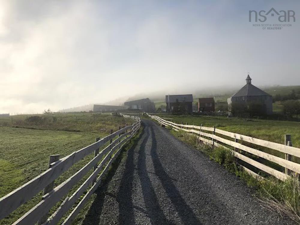 $1,485,000.00: 120 Net Yard Lane, Upper Kingsburg