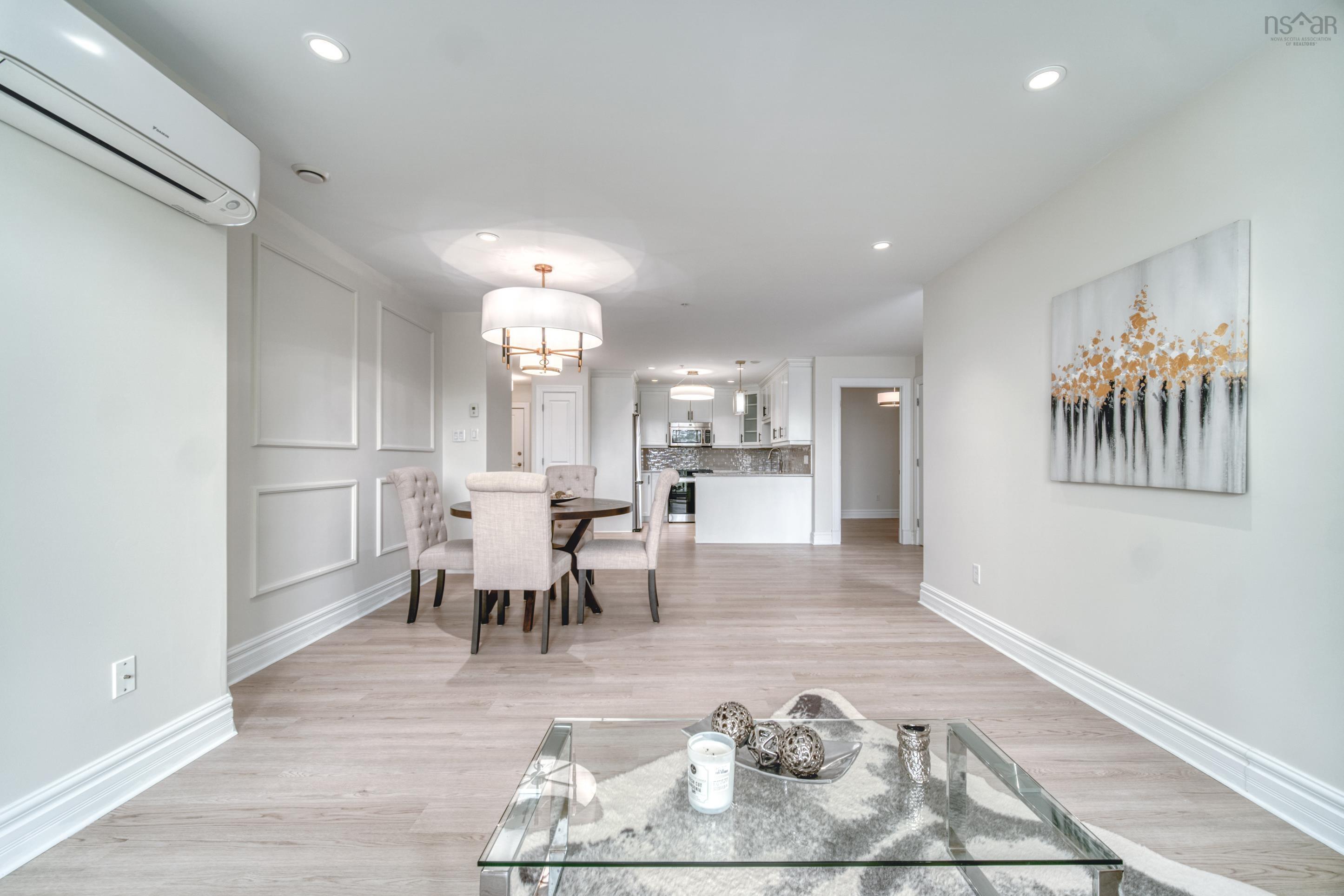 $599,000.00: 207 89 Pebblecreek Crescent, Dartmouth