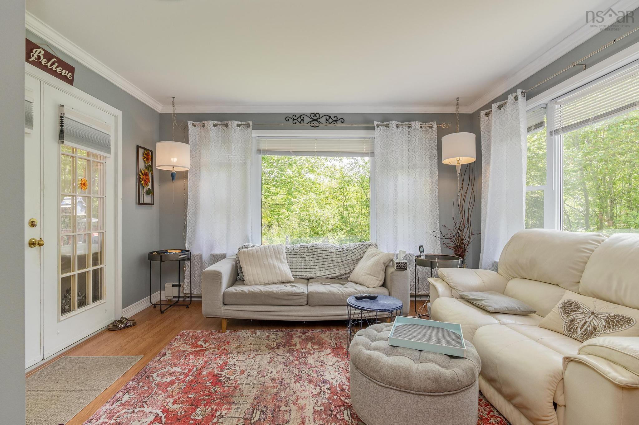 $430,000.00: 59 Winburn Ave, Bridgewater