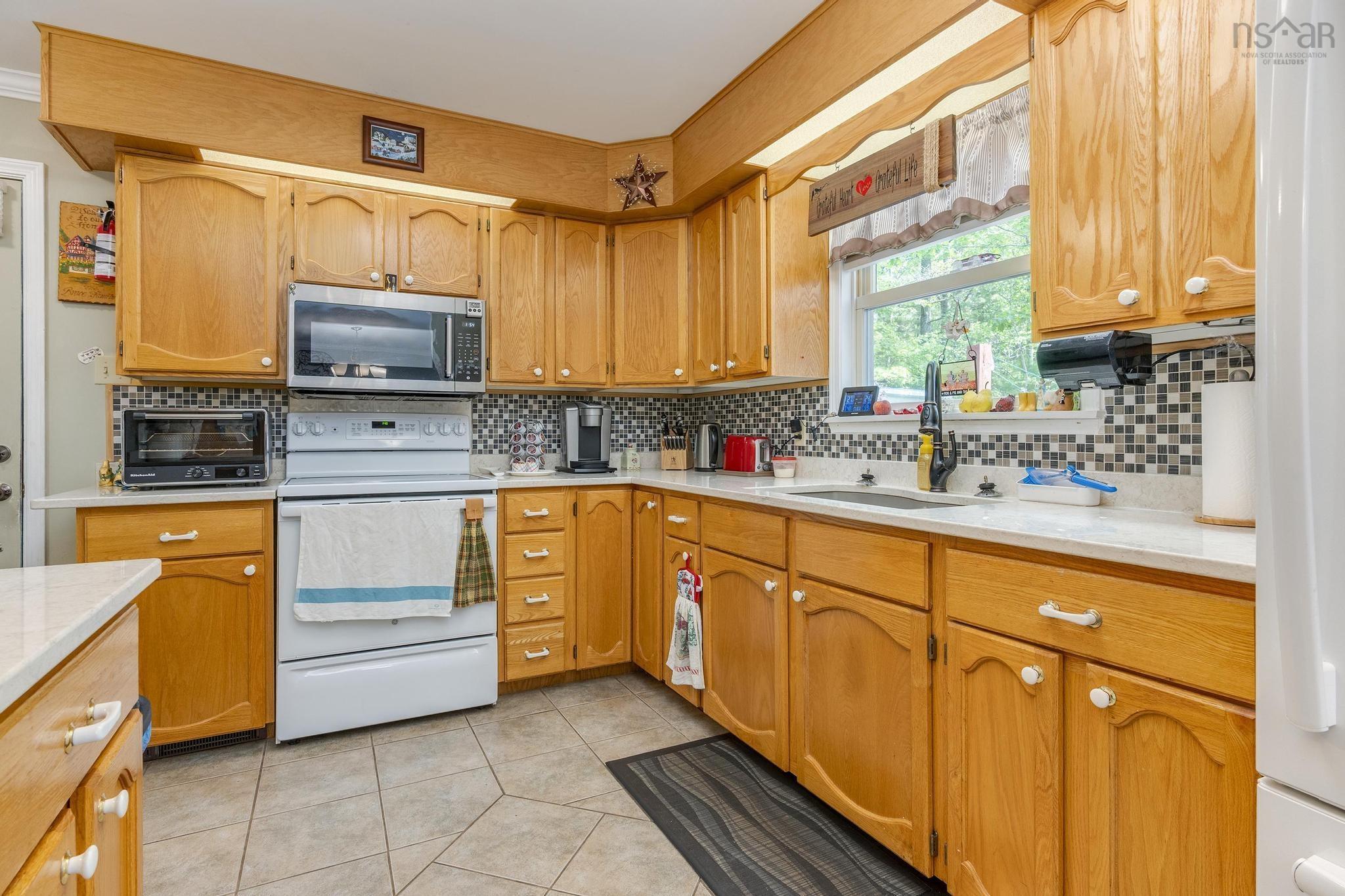 $430,000.00: 59 Winburn Ave, Bridgewater