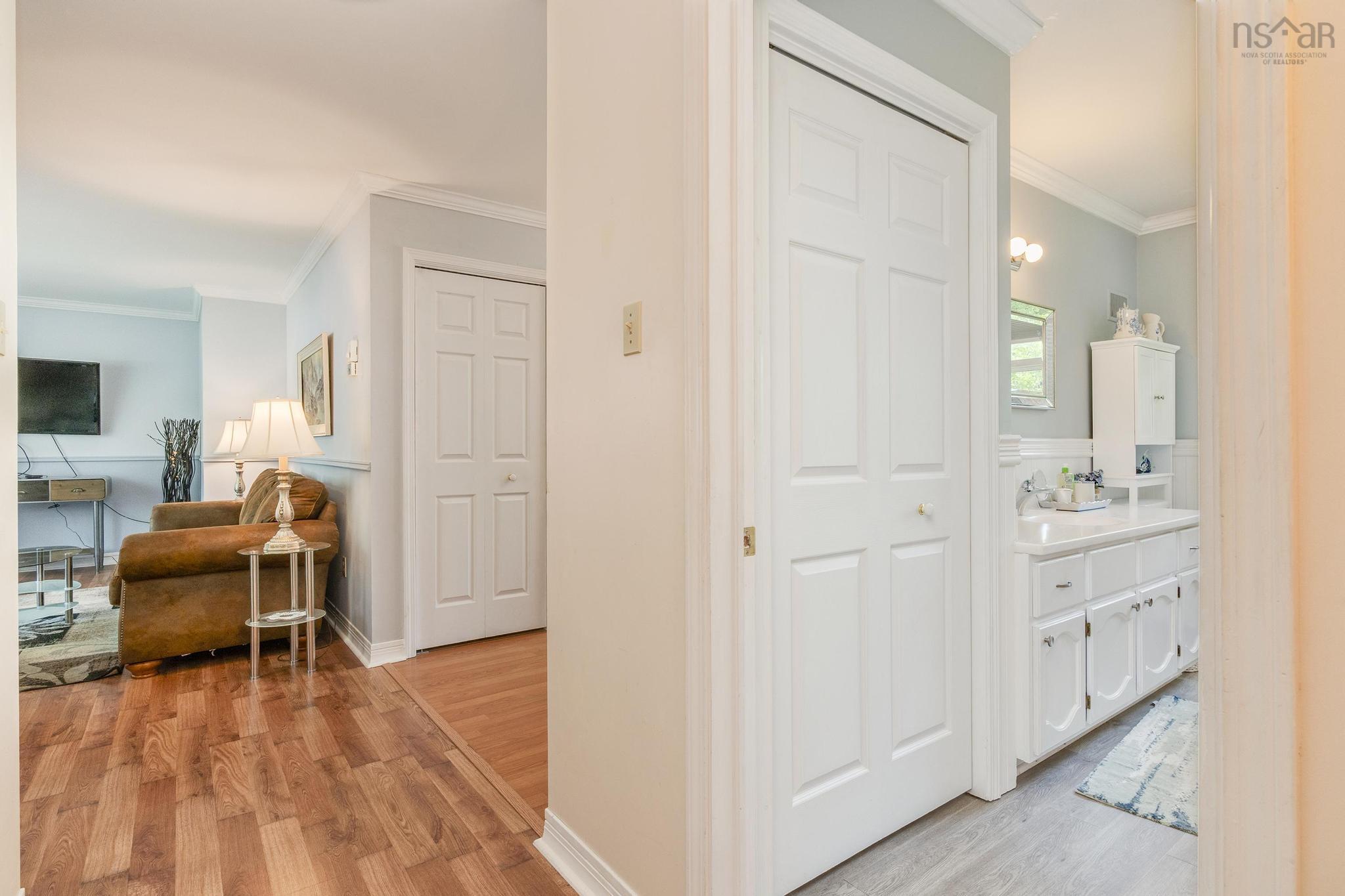 $430,000.00: 59 Winburn Ave, Bridgewater