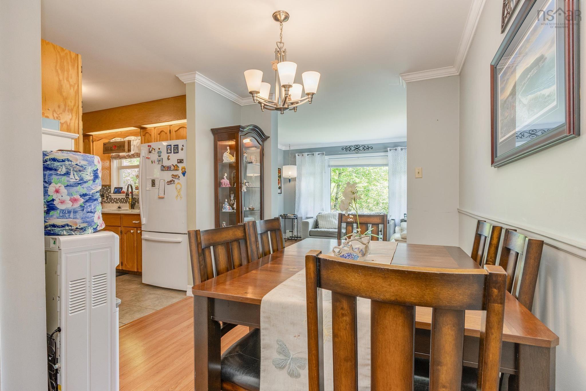 $430,000.00: 59 Winburn Ave, Bridgewater