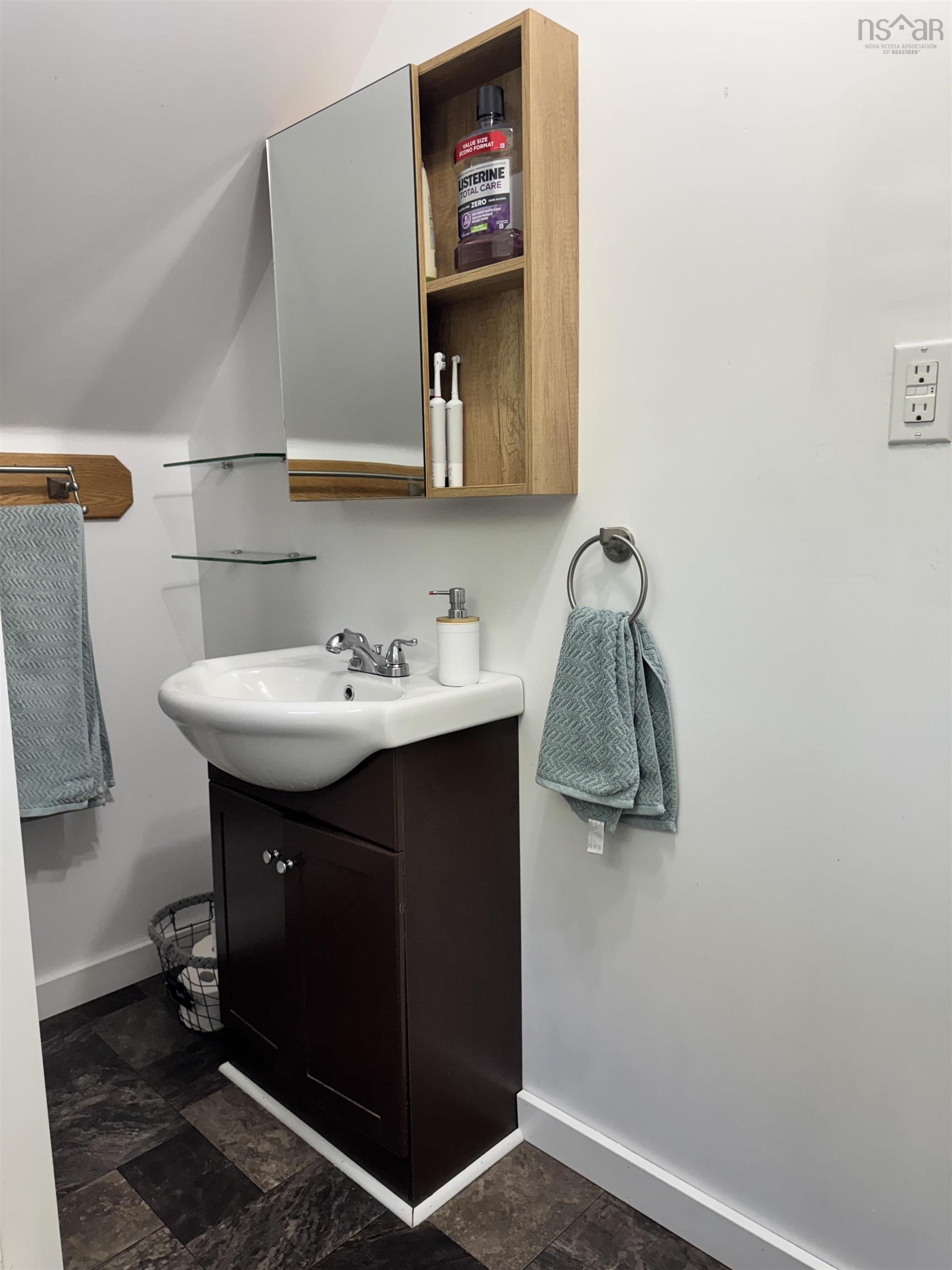 $220,000.00: 347 Brookside Avenue, New Glasgow