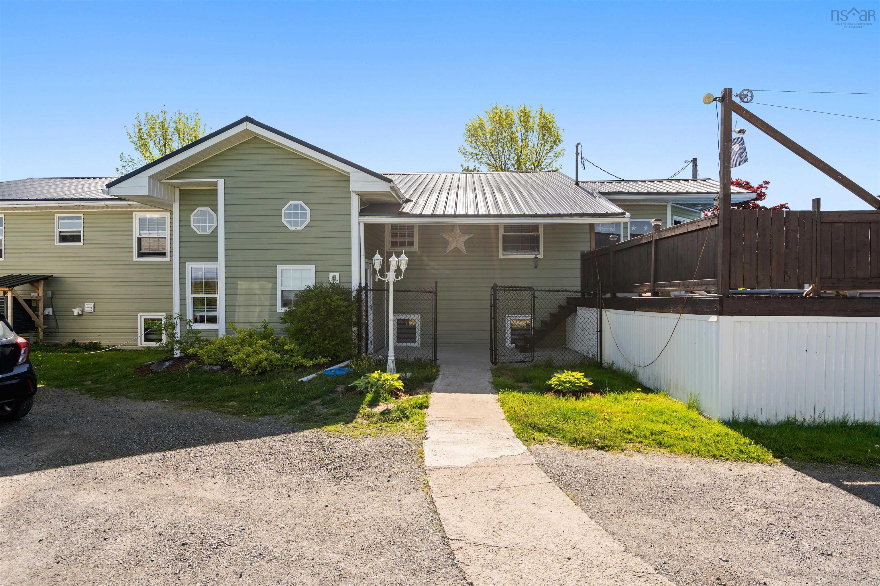 $489,000.00: 759 Foxbrook Road, Foxbrook