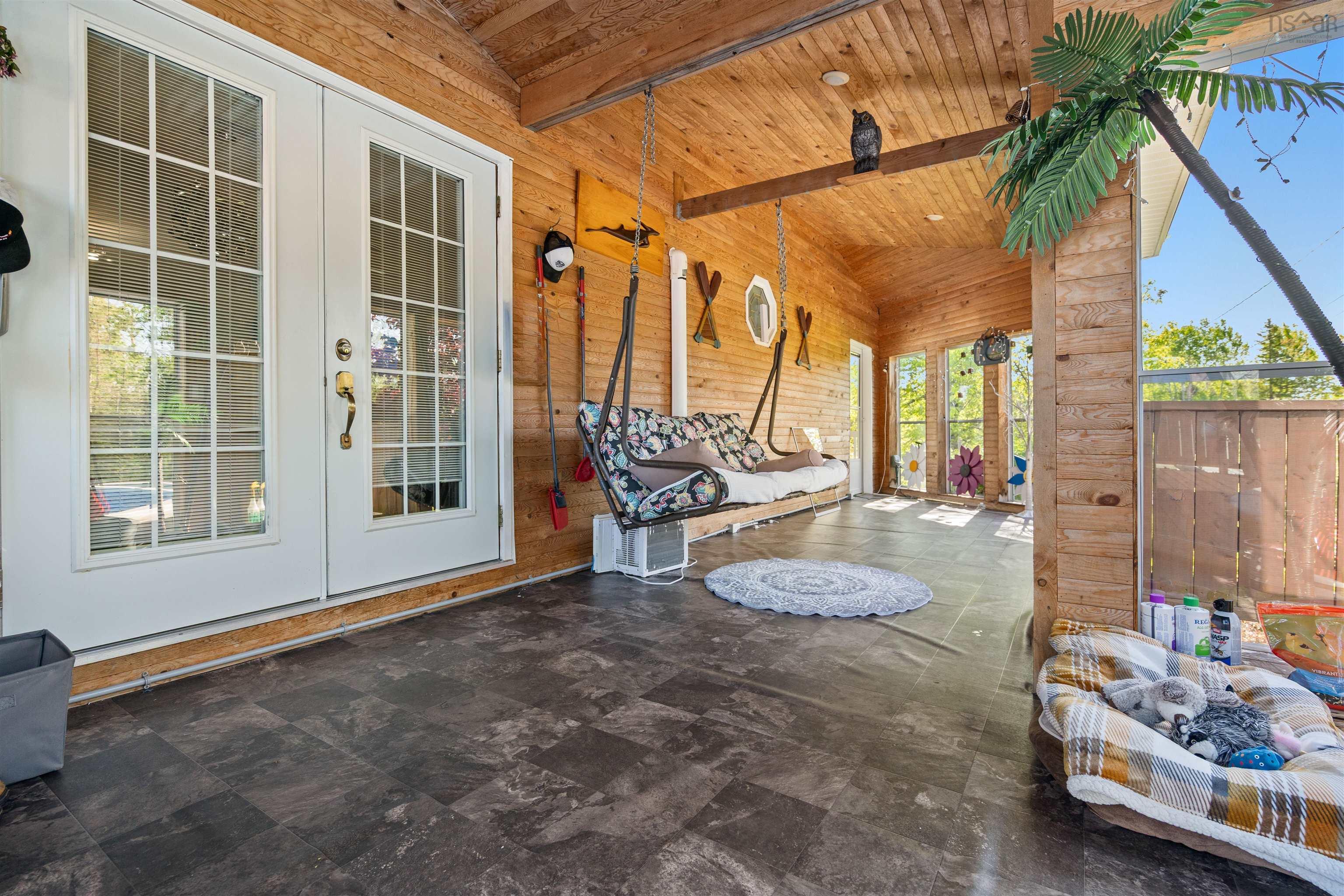$489,000.00: 759 Foxbrook Road, Foxbrook