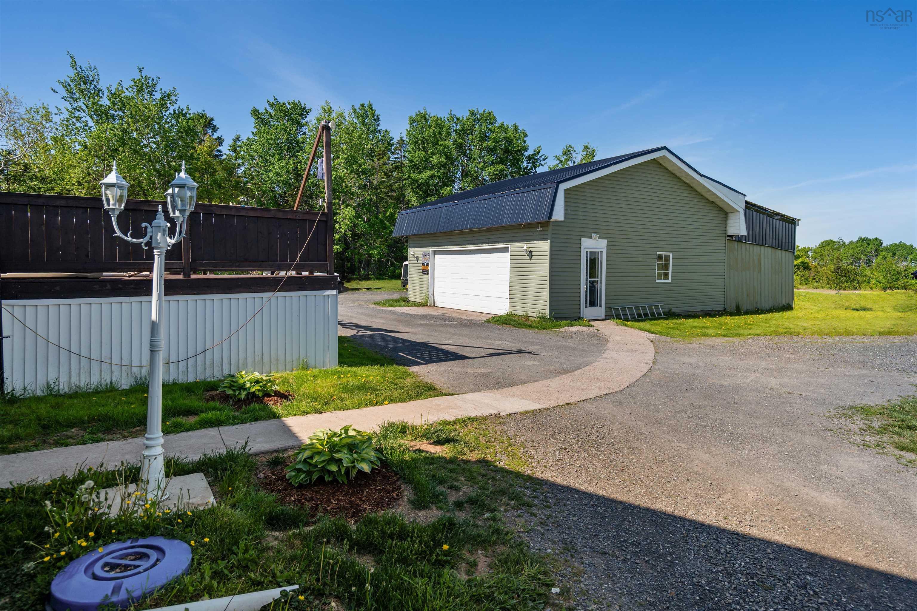 $489,000.00: 759 Foxbrook Road, Foxbrook
