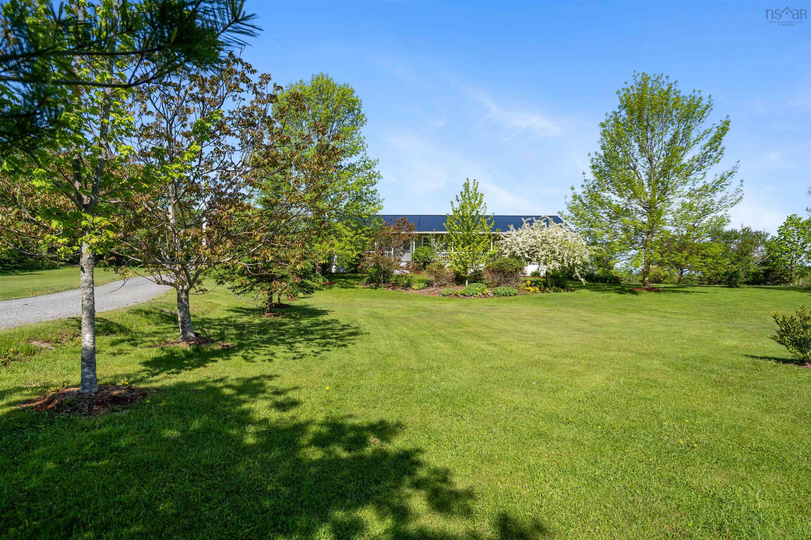 $489,000.00: 759 Foxbrook Road, Foxbrook