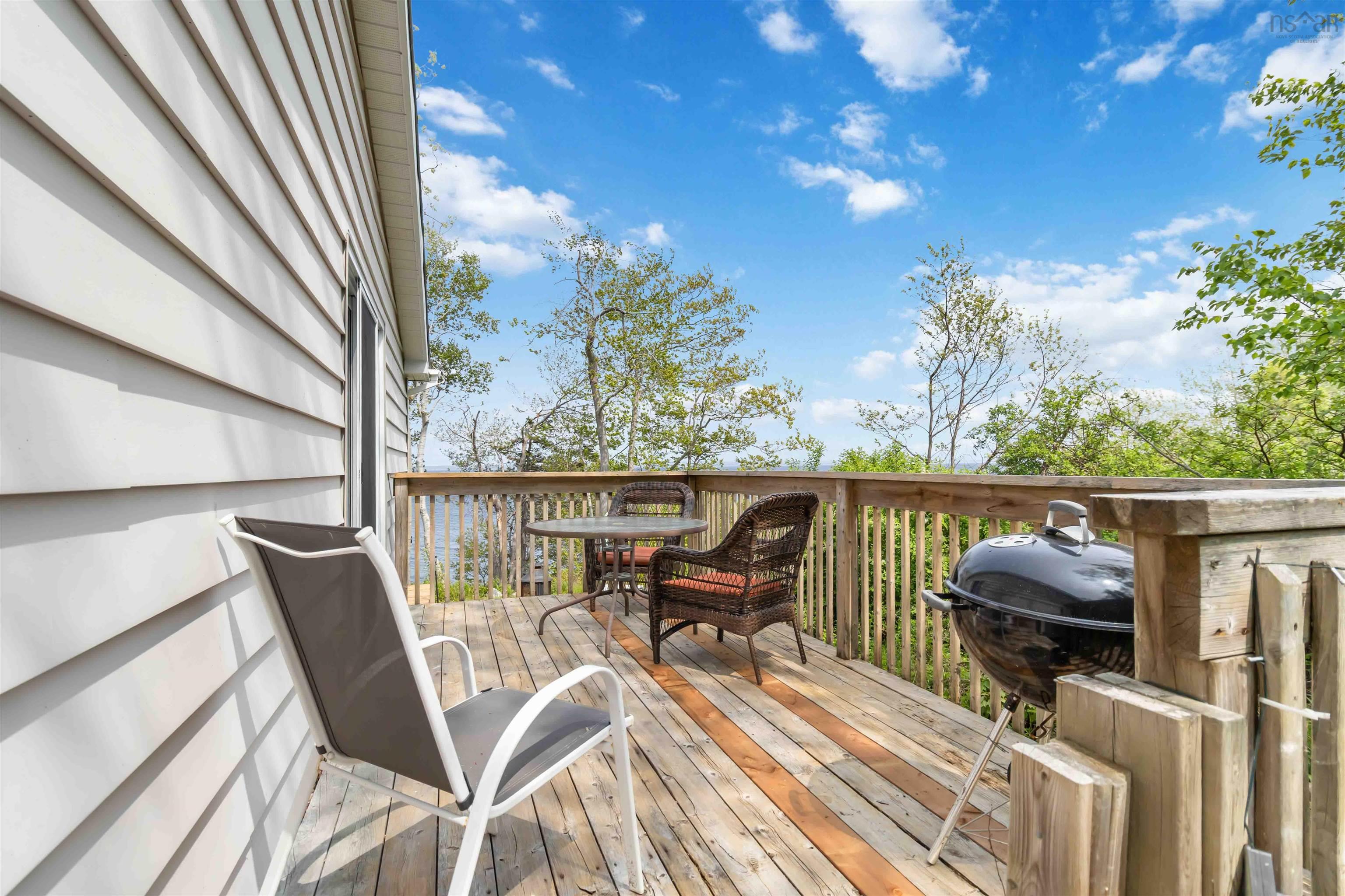 $399,000.00: 1027 Highway 329, Mill Cove
