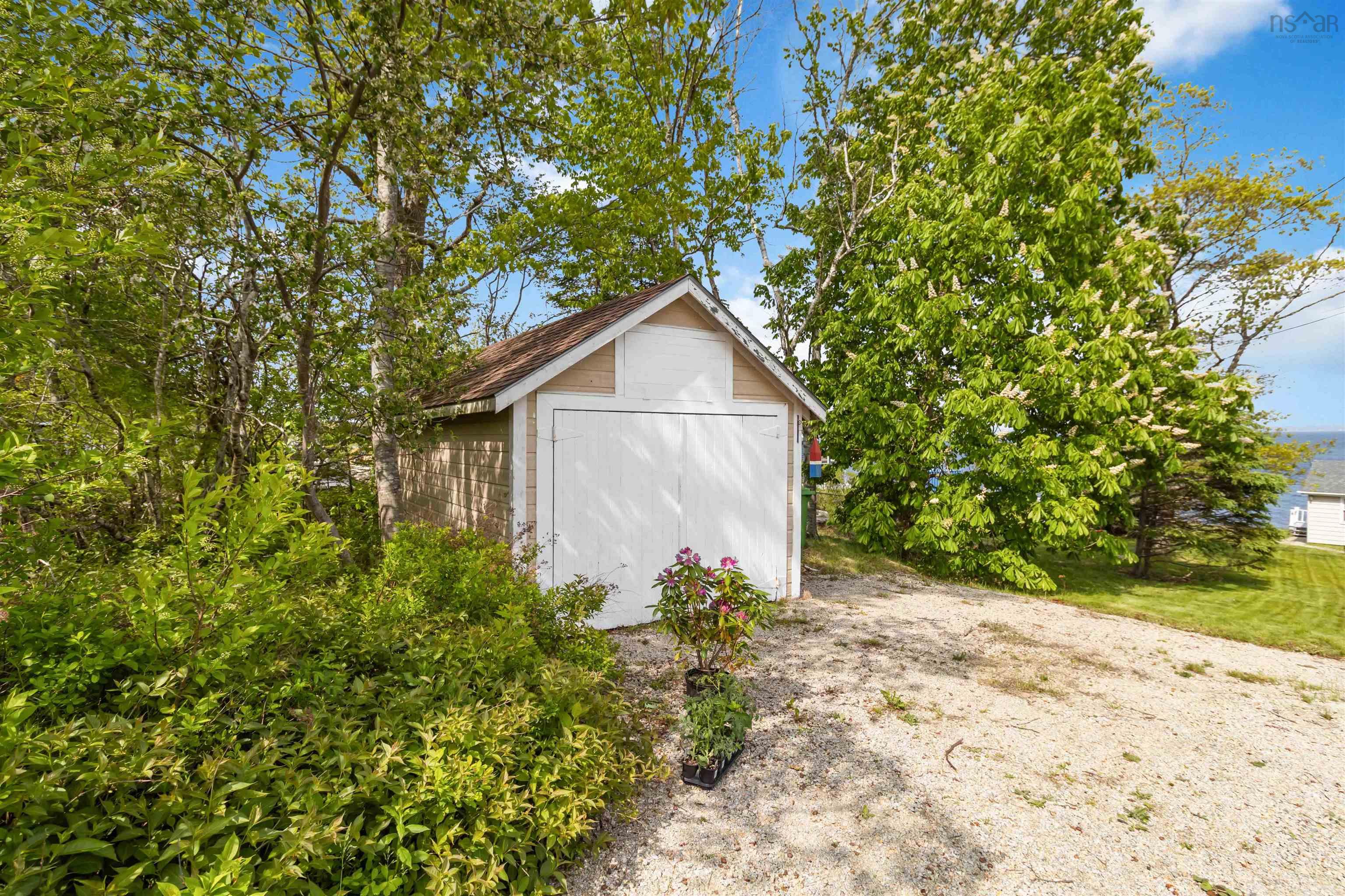 $399,000.00: 1027 Highway 329, Mill Cove