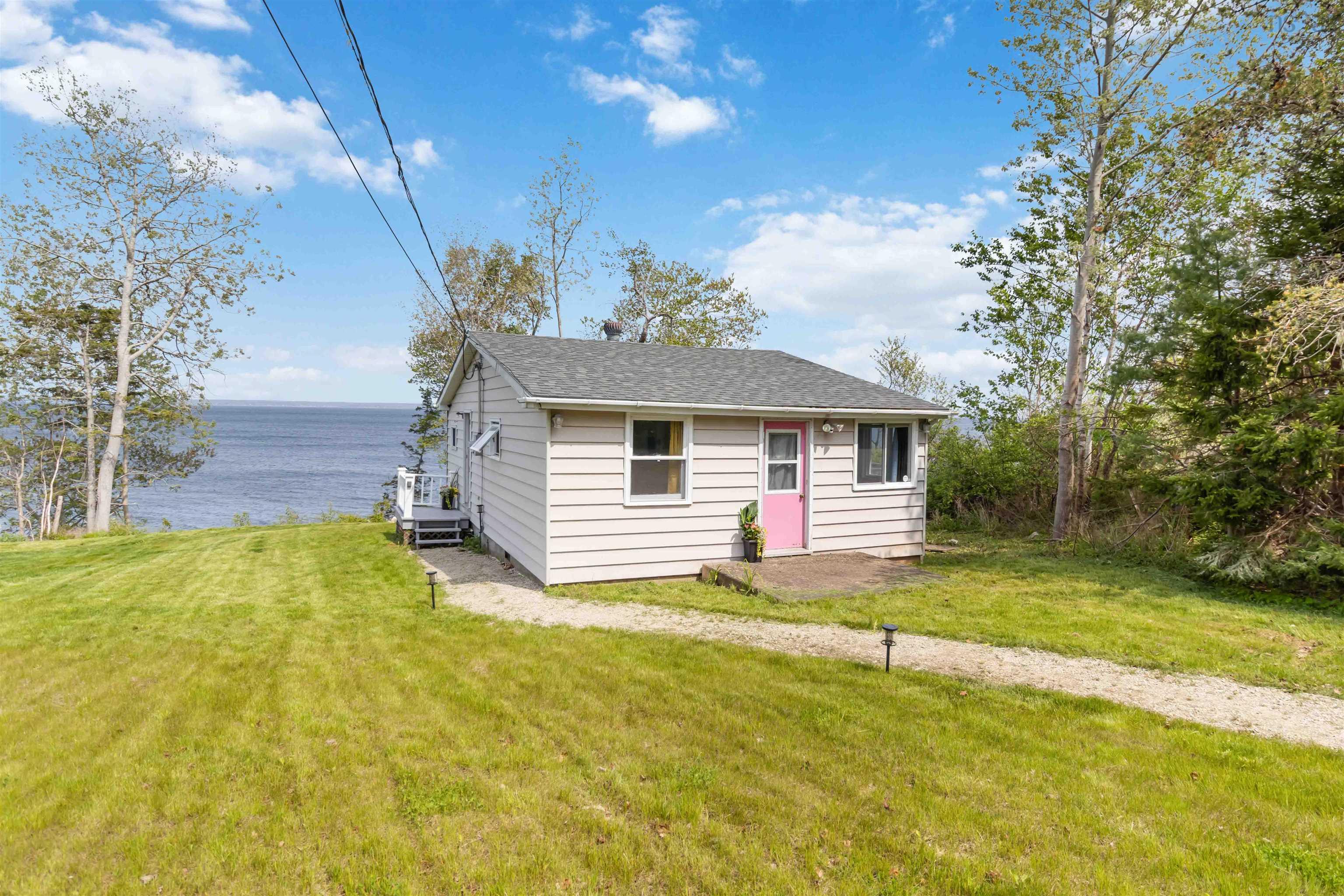 $399,000.00: 1027 Highway 329, Mill Cove