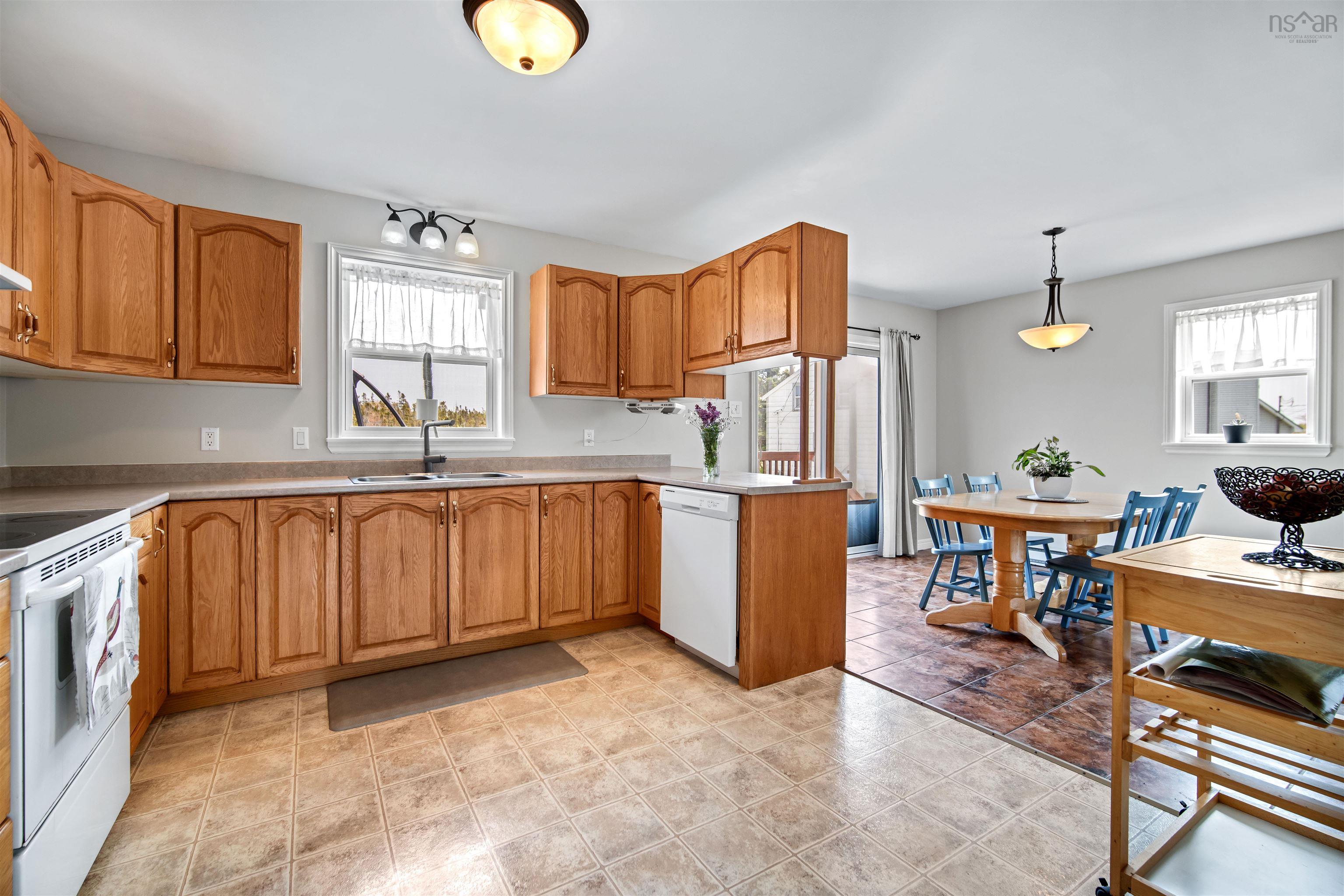 $574,900.00: 6786 Prospect Road, West Dover
