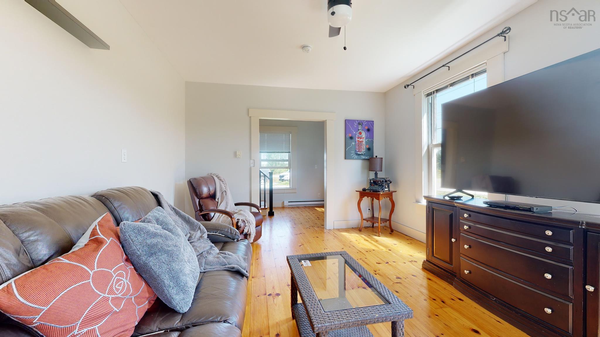 $499,999.00: 1663 Highway 3, East Pubnico