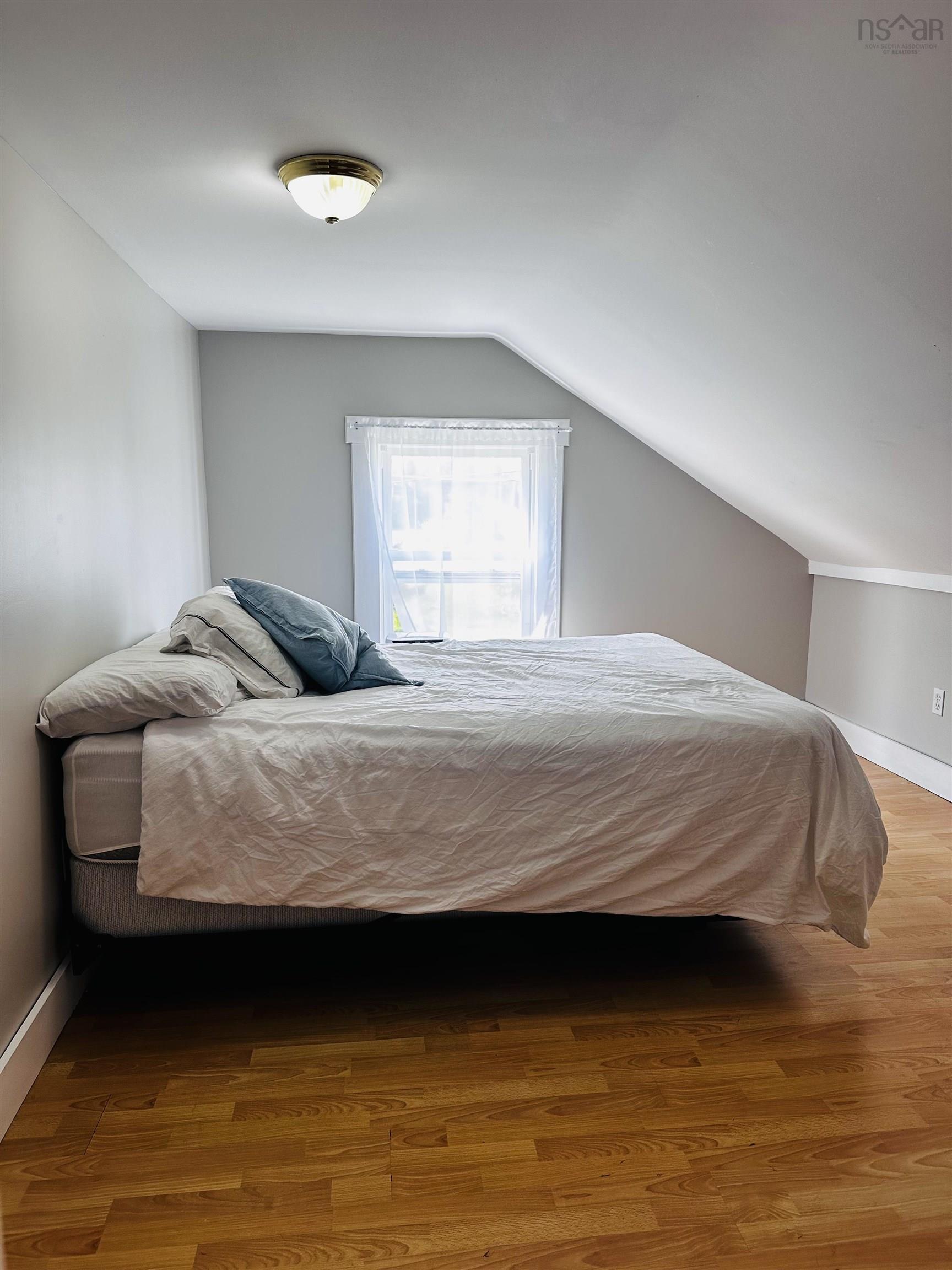 $499,999.00: 1663 Highway 3, East Pubnico