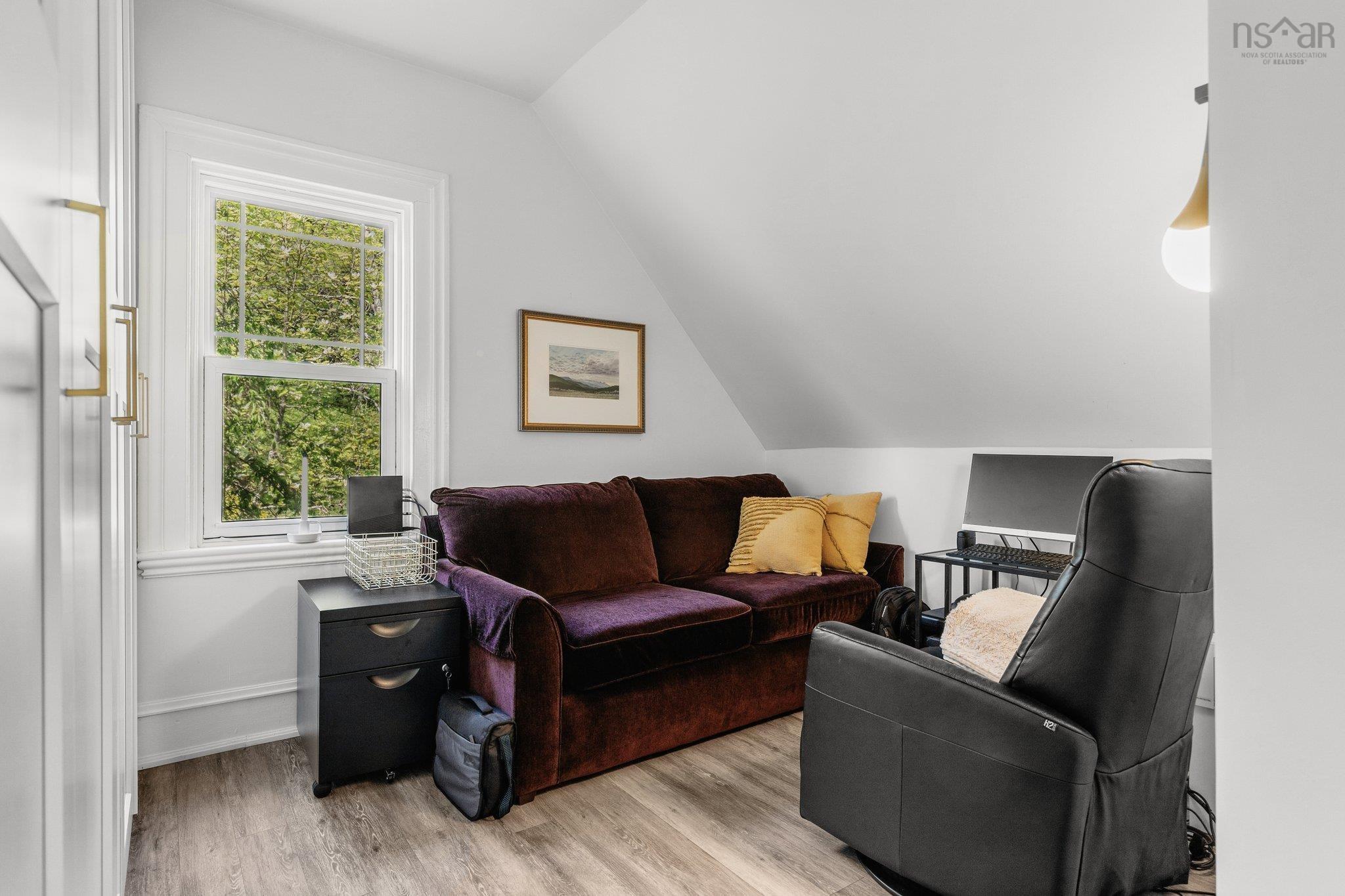 $1,199,000.00: 20 Wilkies Cove Road, Middle Lahave