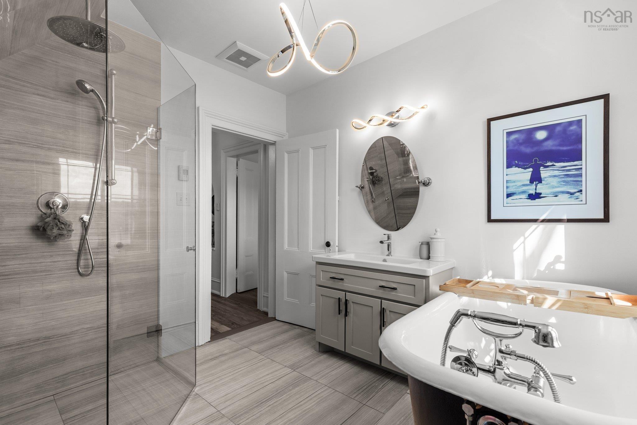 $1,199,000.00: 20 Wilkies Cove Road, Middle Lahave