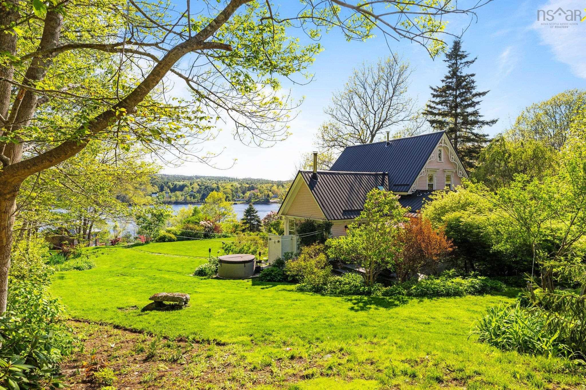 $1,199,000.00: 20 Wilkies Cove Road, Middle Lahave