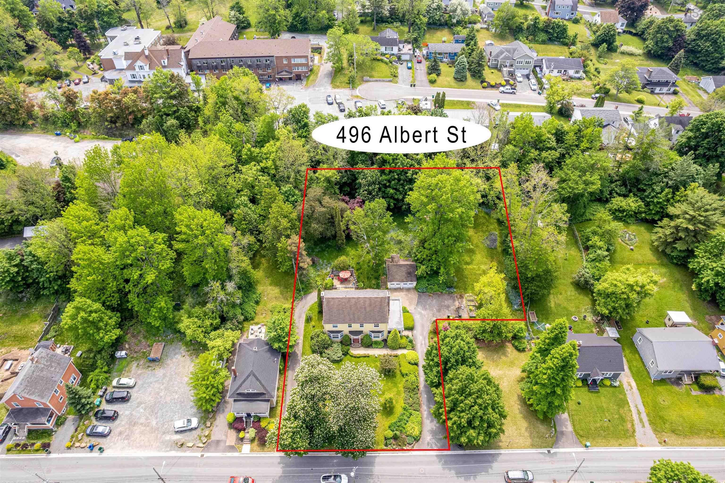 $649,900.00: 496 Albert Street, Windsor