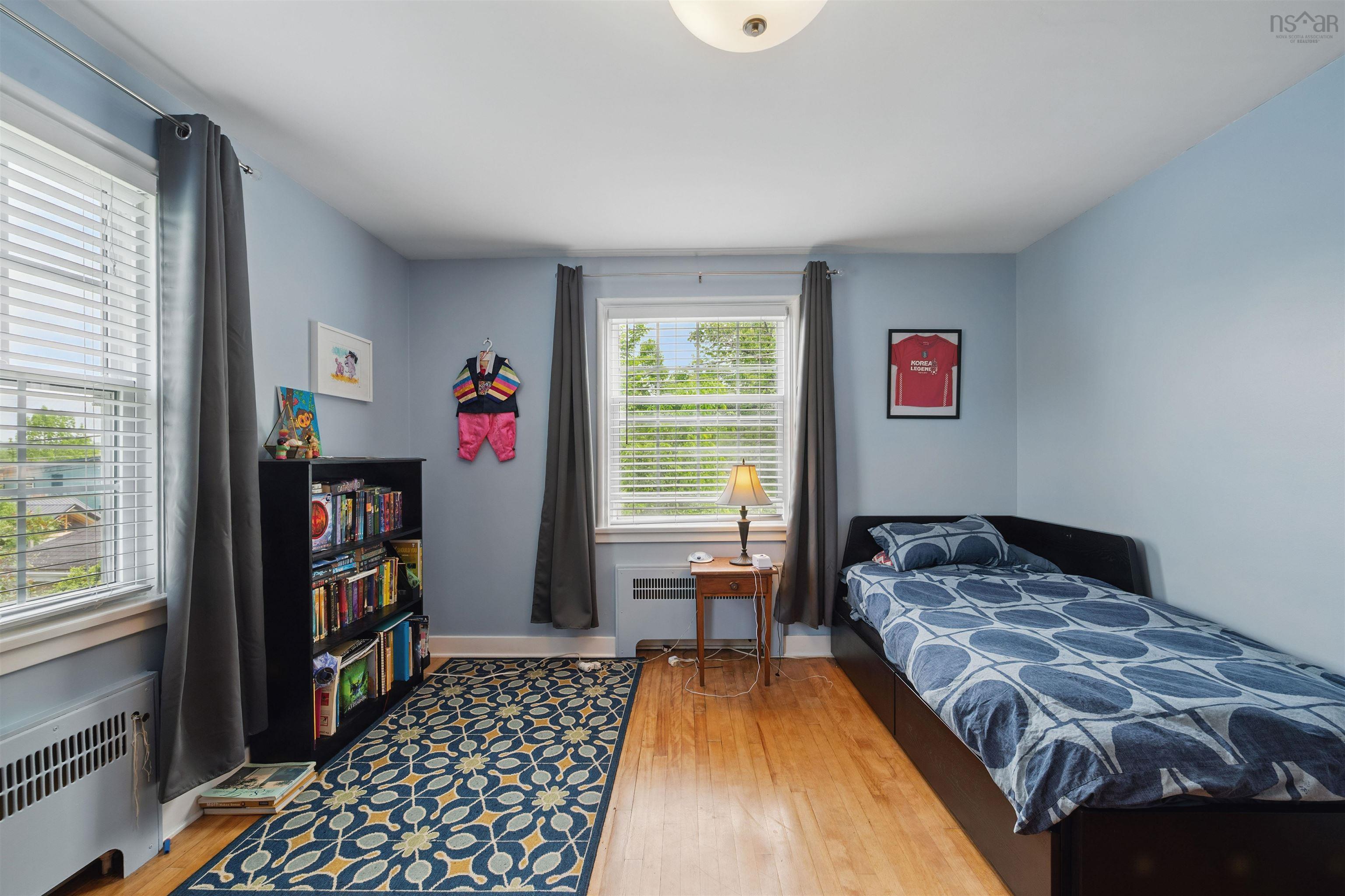 $649,900.00: 496 Albert Street, Windsor