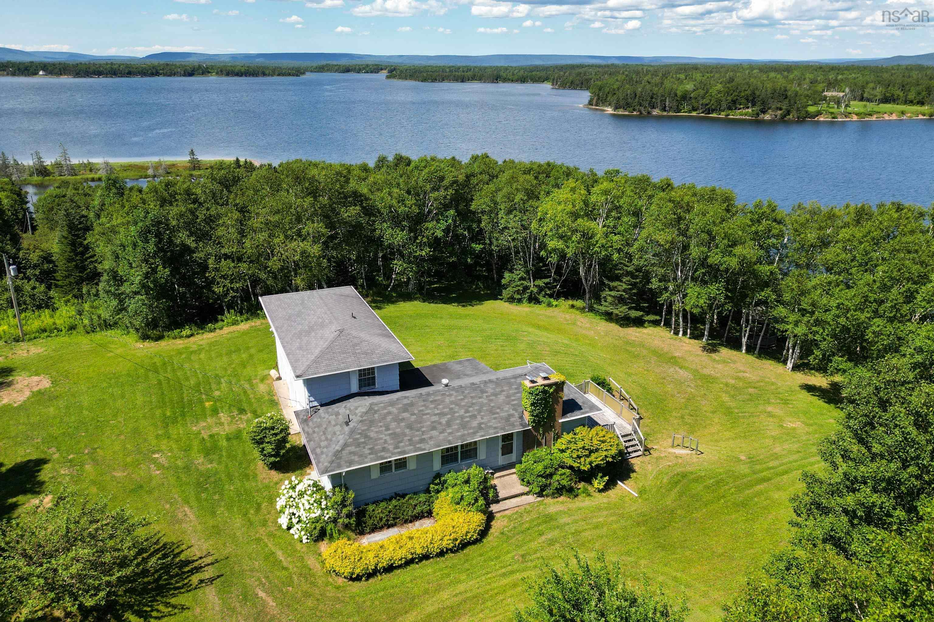 $1,300,000.00: 305 Militia Point Road, Militia Point
