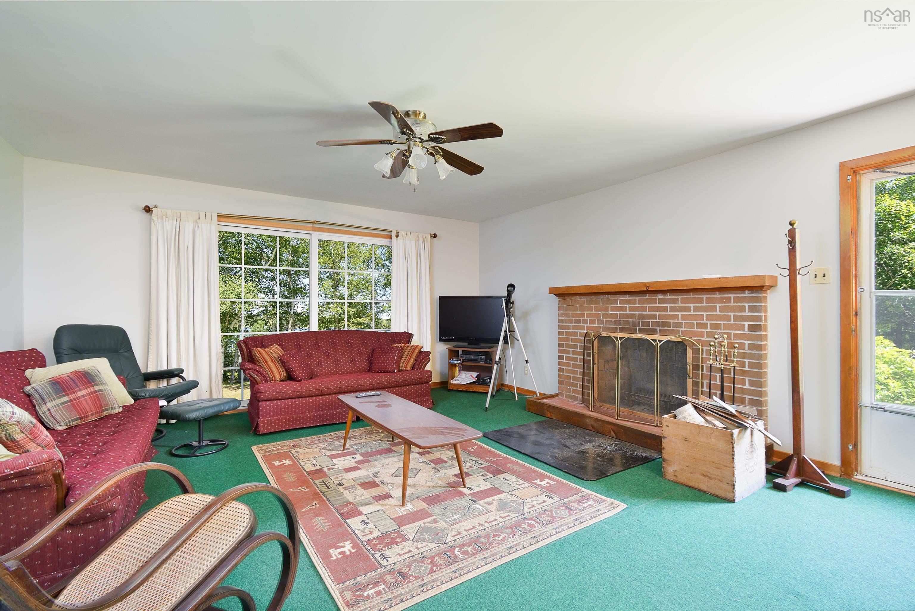 $1,300,000.00: 305 Militia Point Road, Militia Point
