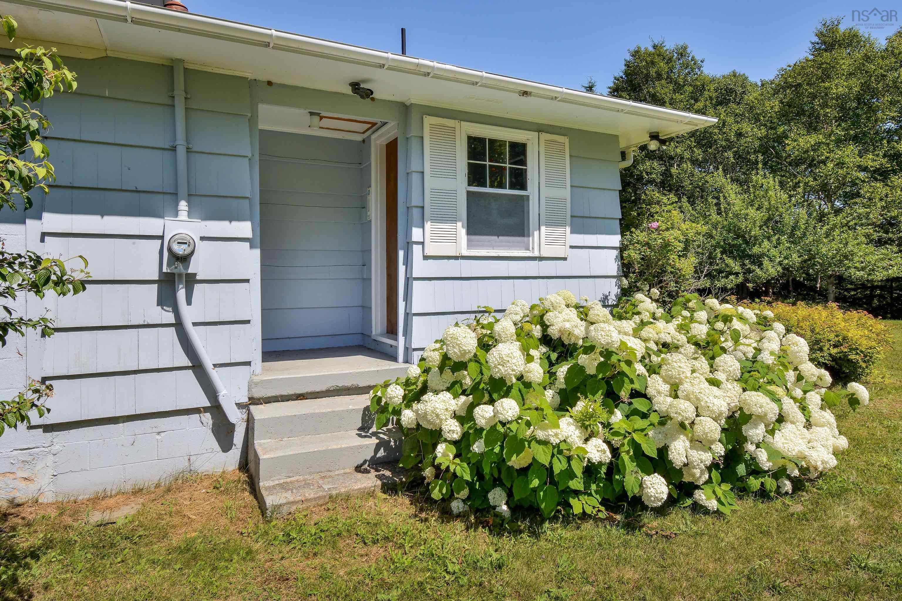 $1,300,000.00: 305 Militia Point Road, Militia Point