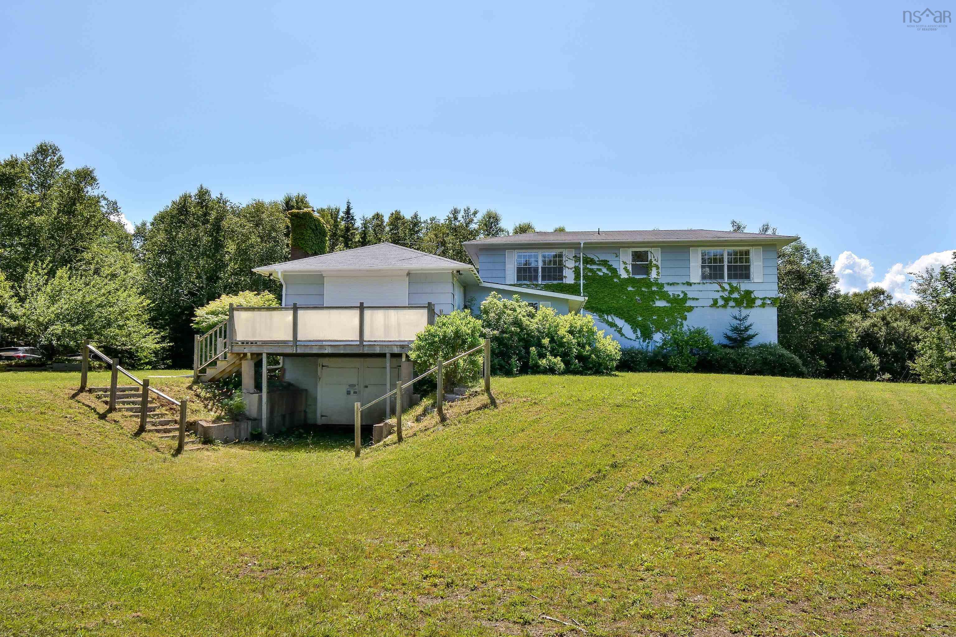 $1,300,000.00: 305 Militia Point Road, Militia Point