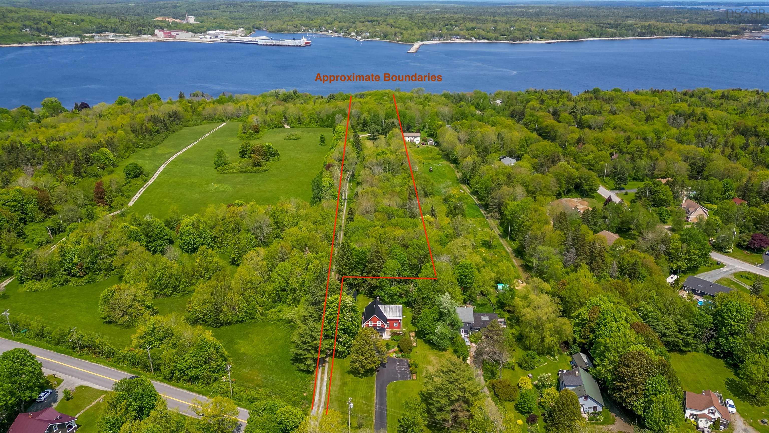$829,000.00: 65 Shore Road, Mount Pleasant