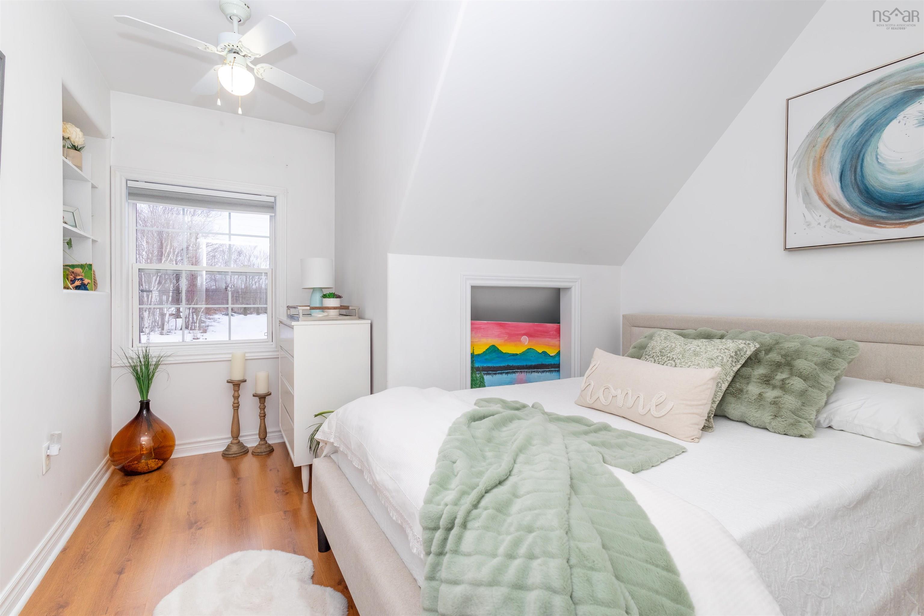 $789,000.00: 7 Delta Drive, Howie Centre