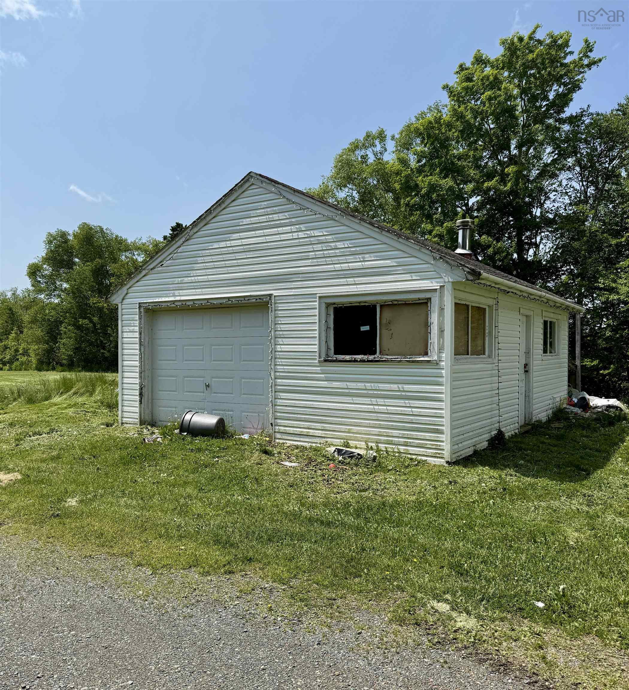 $165,000.00: 14 Judge Fulton Road, Bass River
