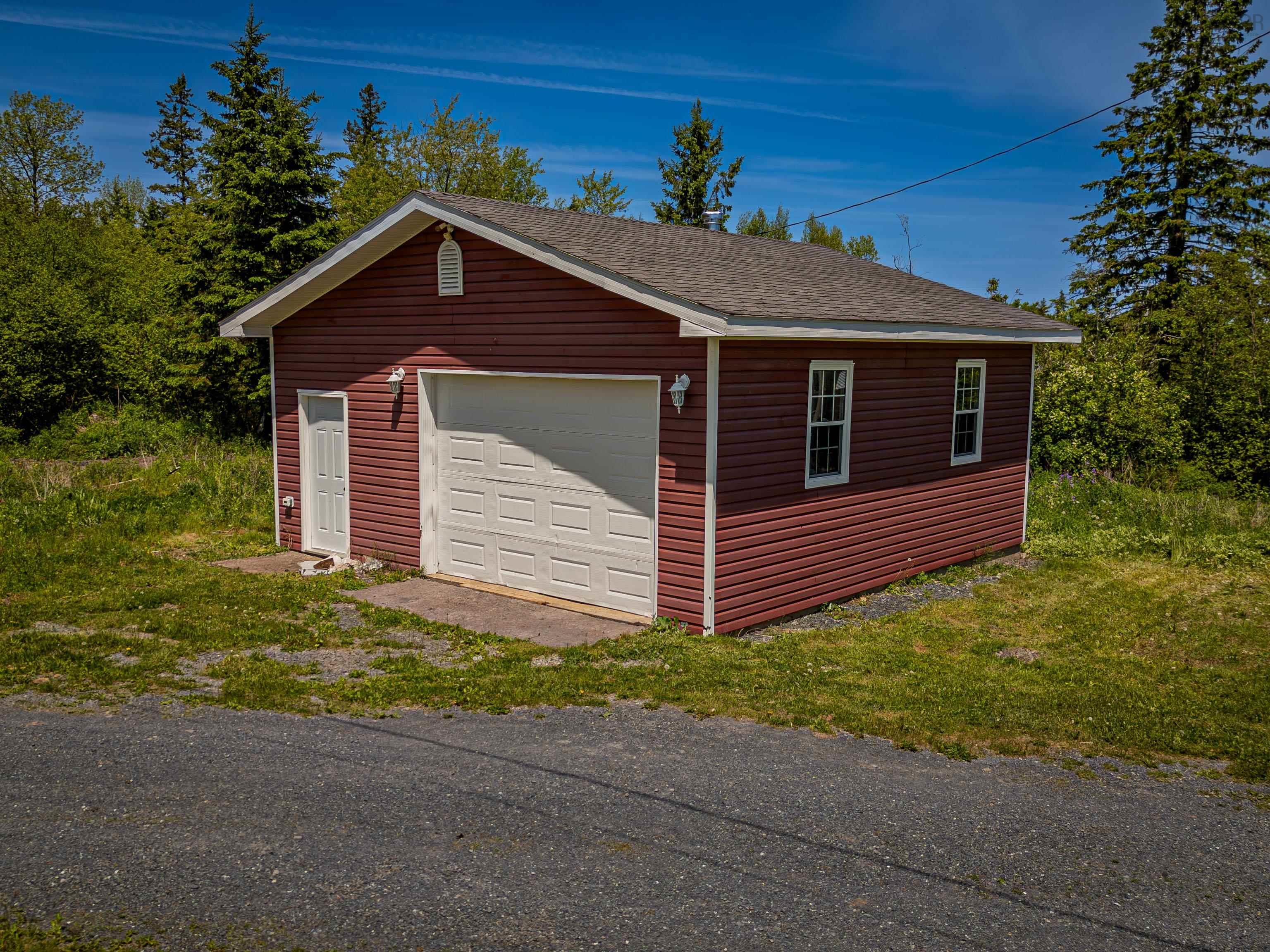 $554,900.00: 1339 Stewiacke Road, Lansdowne Station