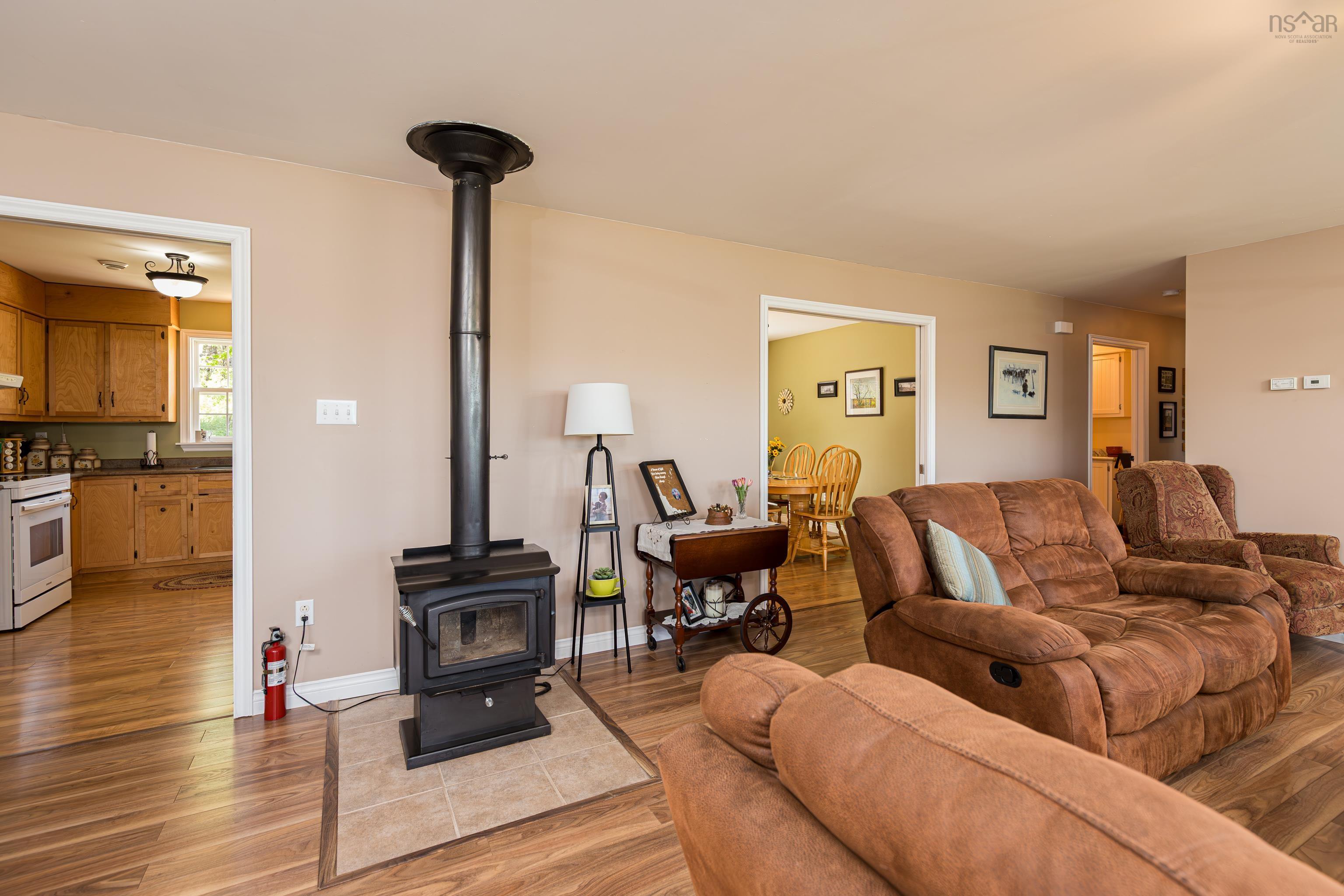 $554,900.00: 1339 Stewiacke Road, Lansdowne Station