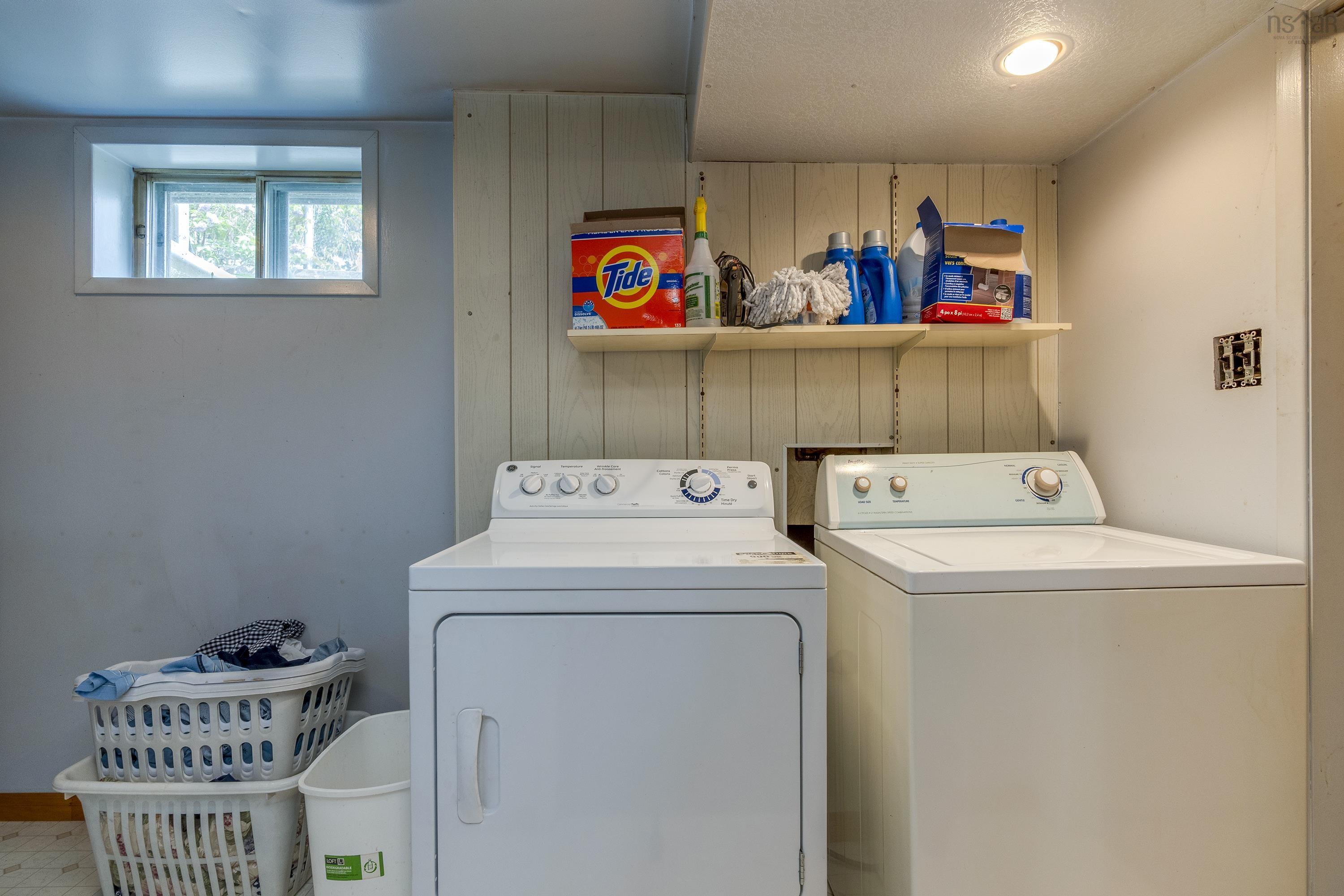 $390,000.00: 17 Penhorn Drive, Dartmouth