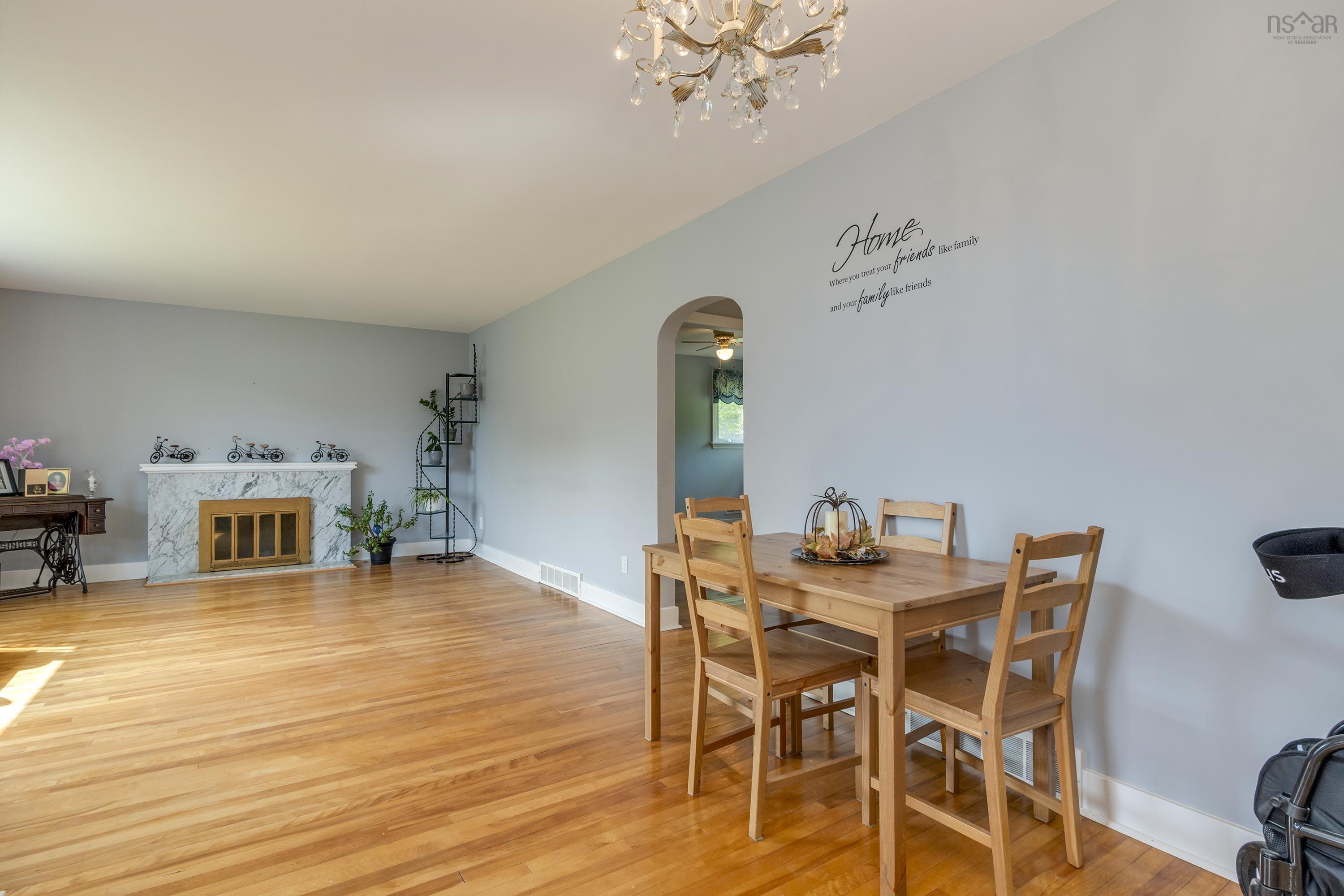 $390,000.00: 17 Penhorn Drive, Dartmouth