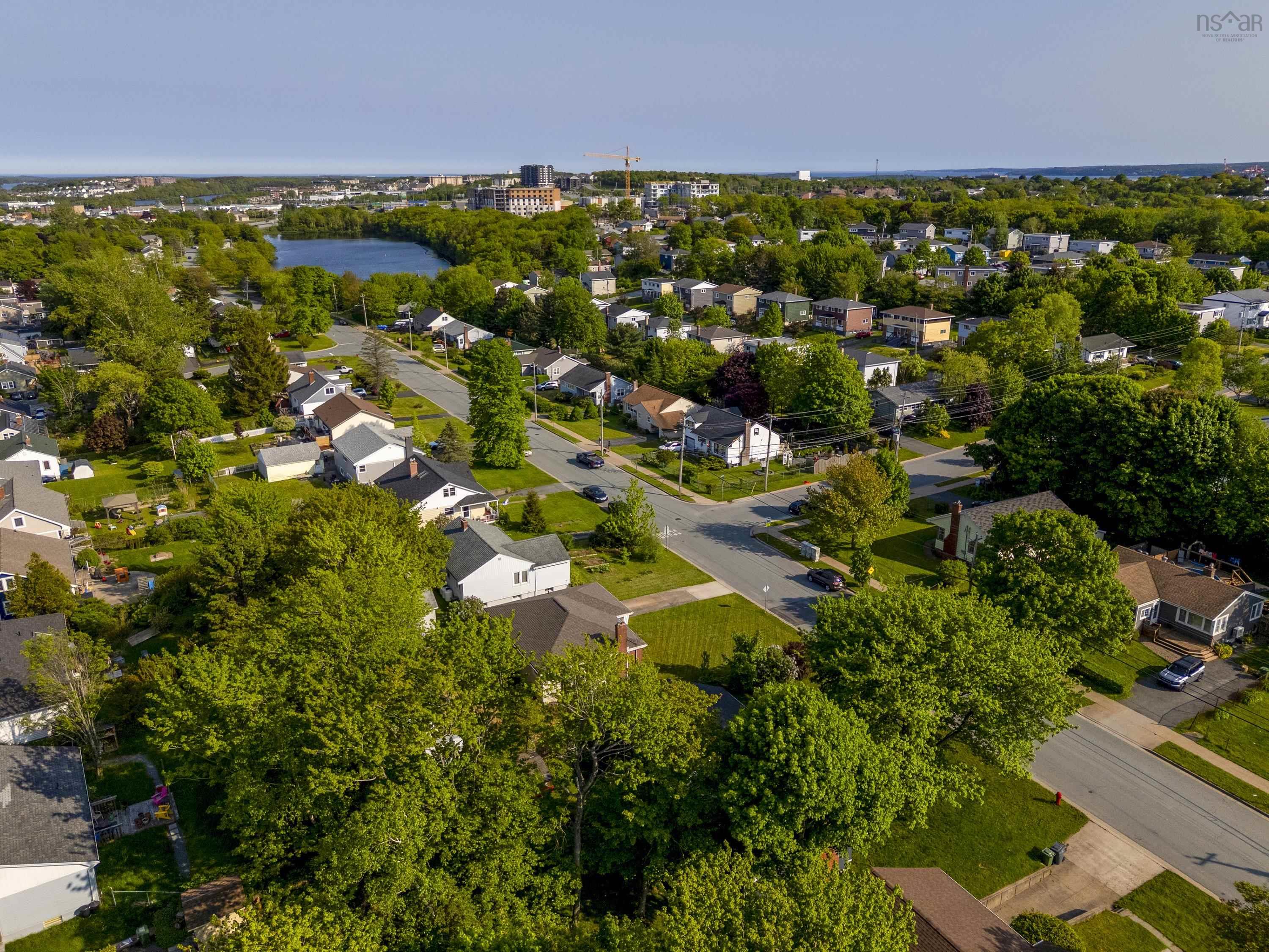 $390,000.00: 17 Penhorn Drive, Dartmouth
