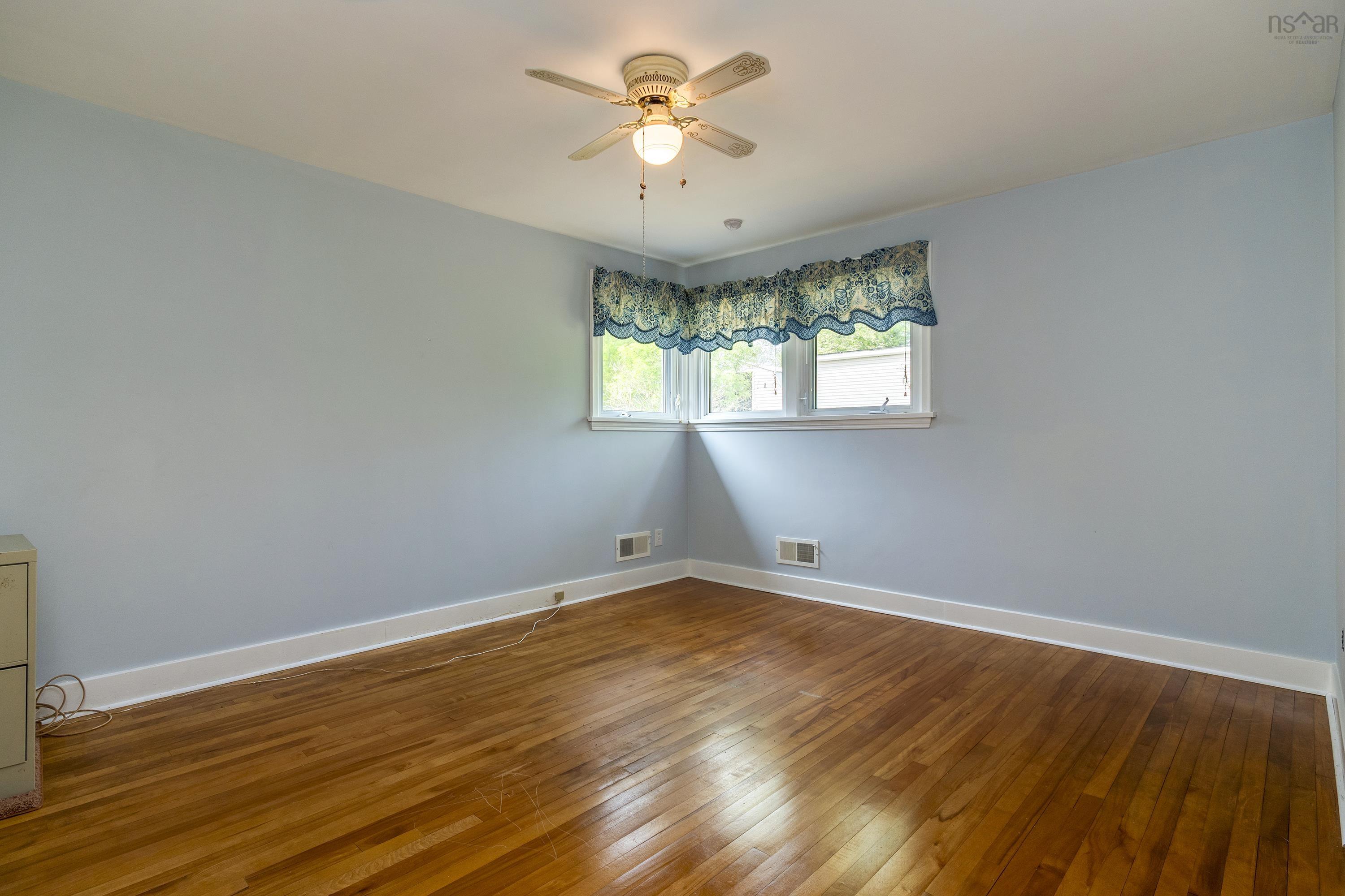 $390,000.00: 17 Penhorn Drive, Dartmouth