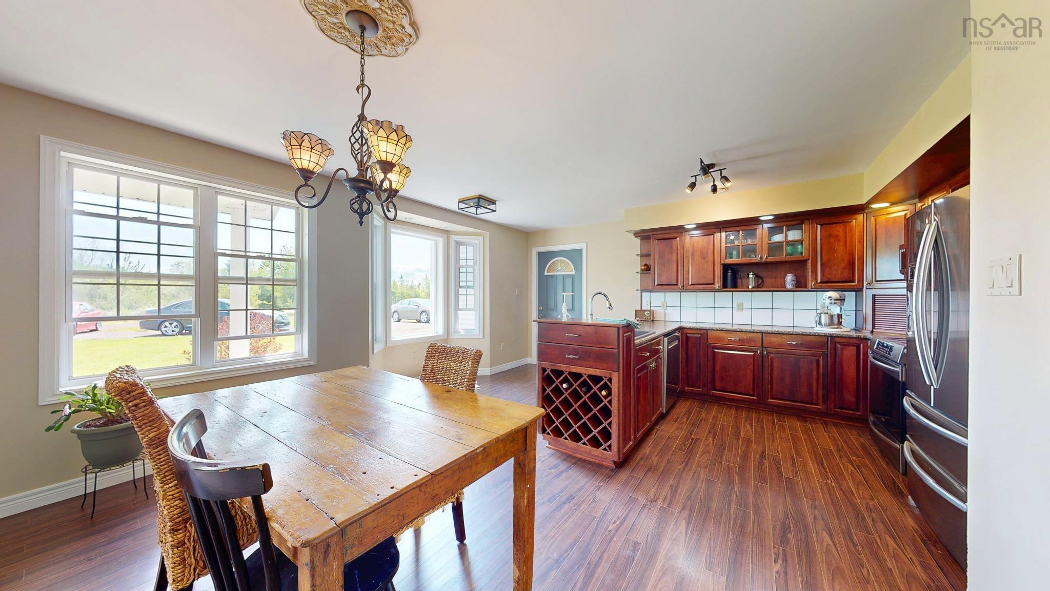 $799,000.00: 909 Stronach Mountain Road, Melvern Square