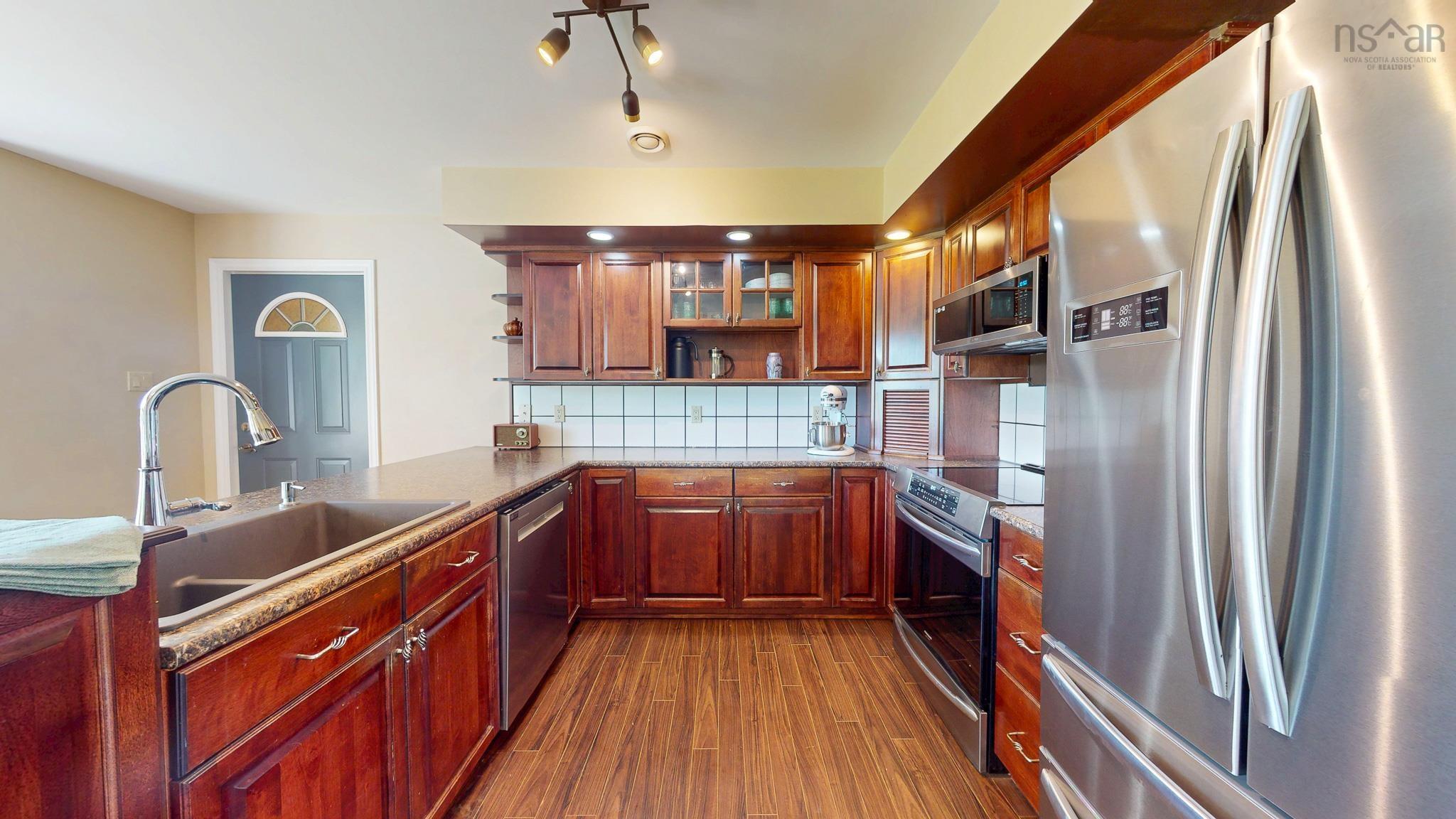 $799,000.00: 909 Stronach Mountain Road, Melvern Square