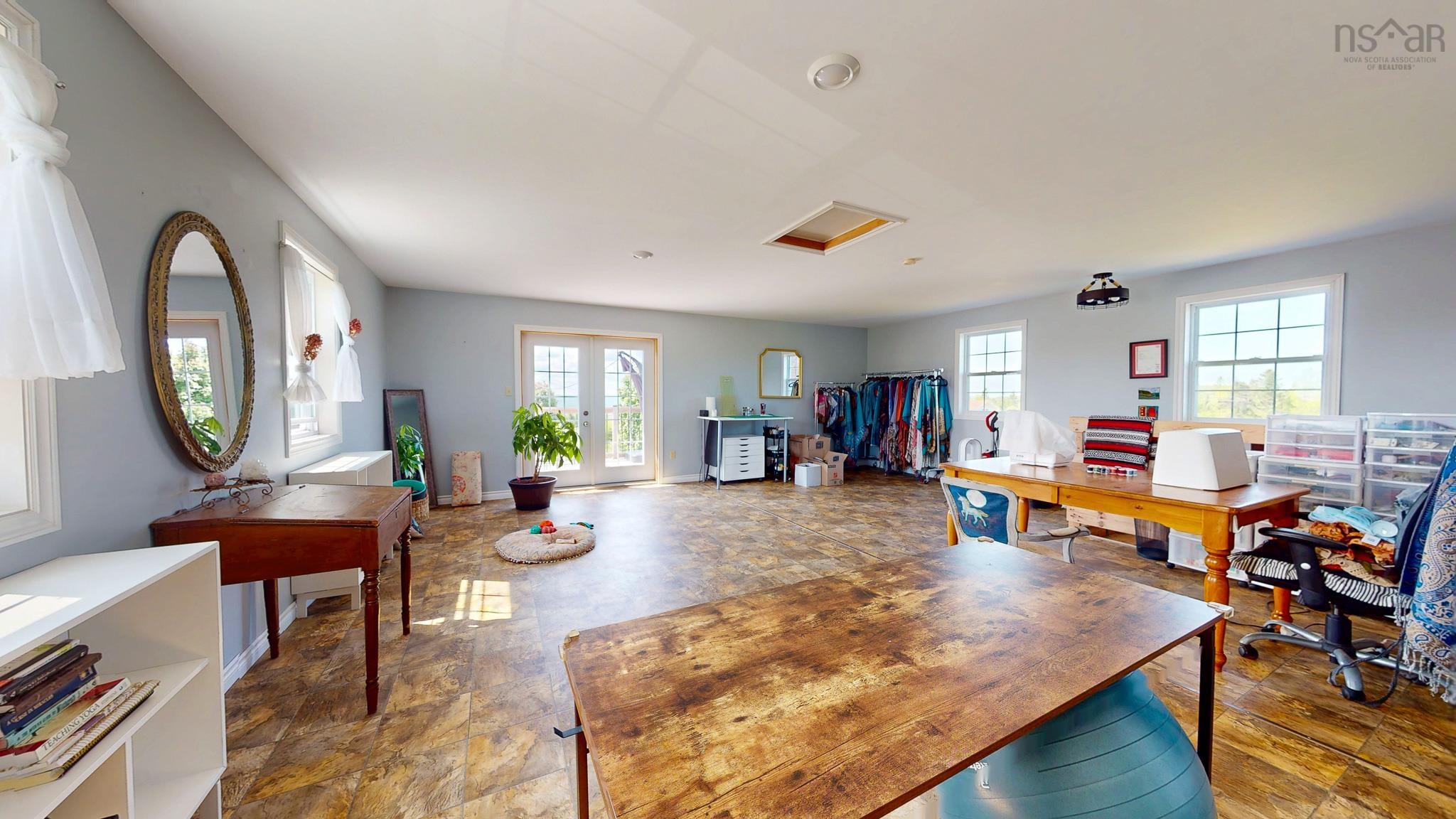 $799,000.00: 909 Stronach Mountain Road, Melvern Square