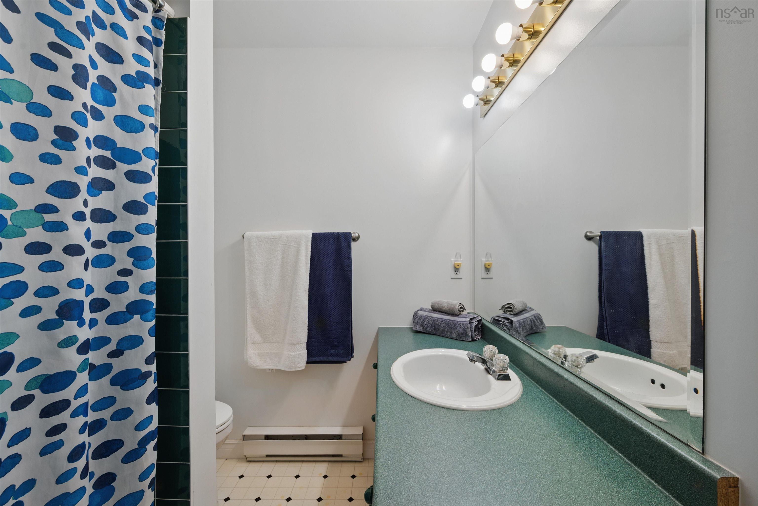 $575,000.00: 6 Walsh Court, Halifax