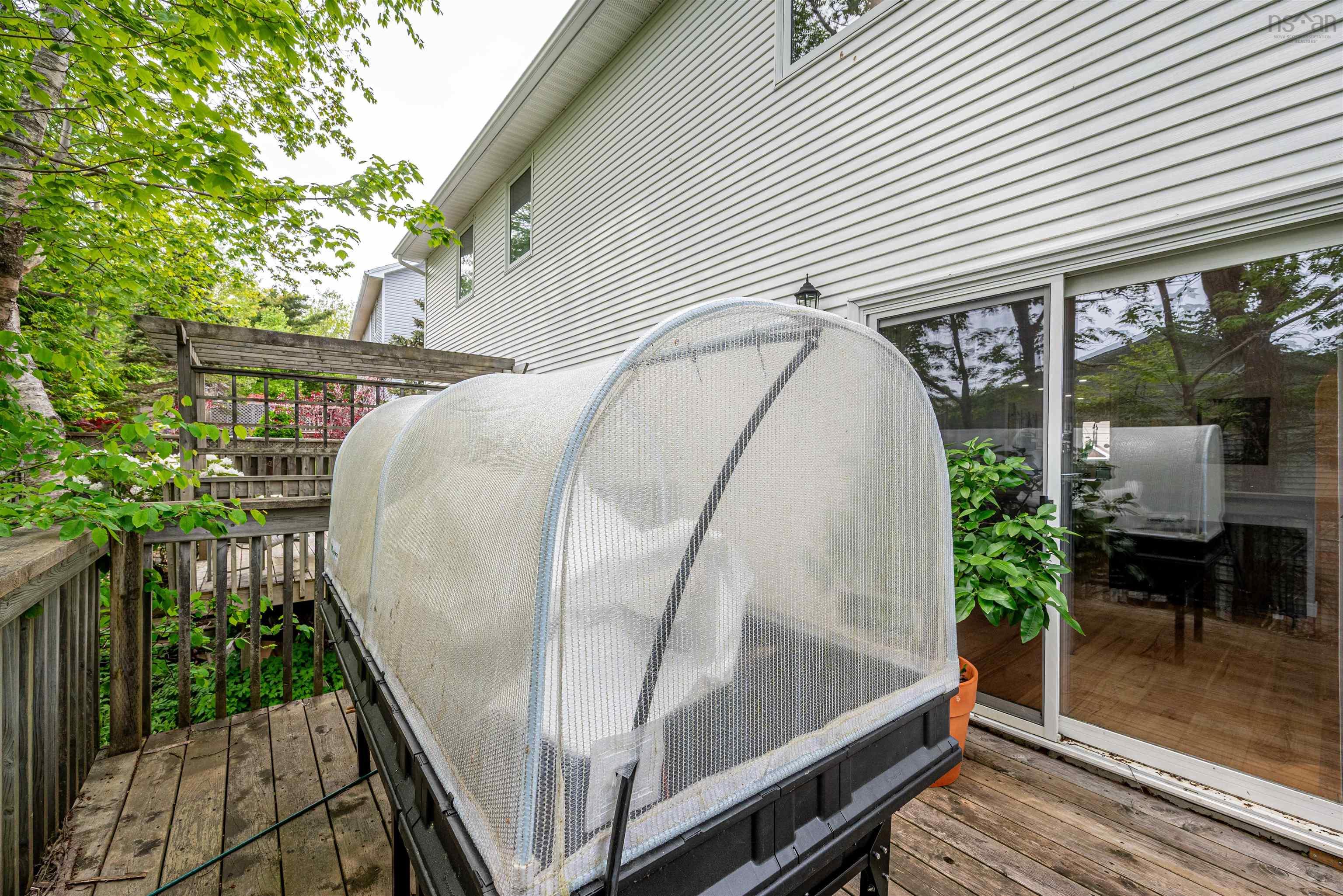 $575,000.00: 6 Walsh Court, Halifax