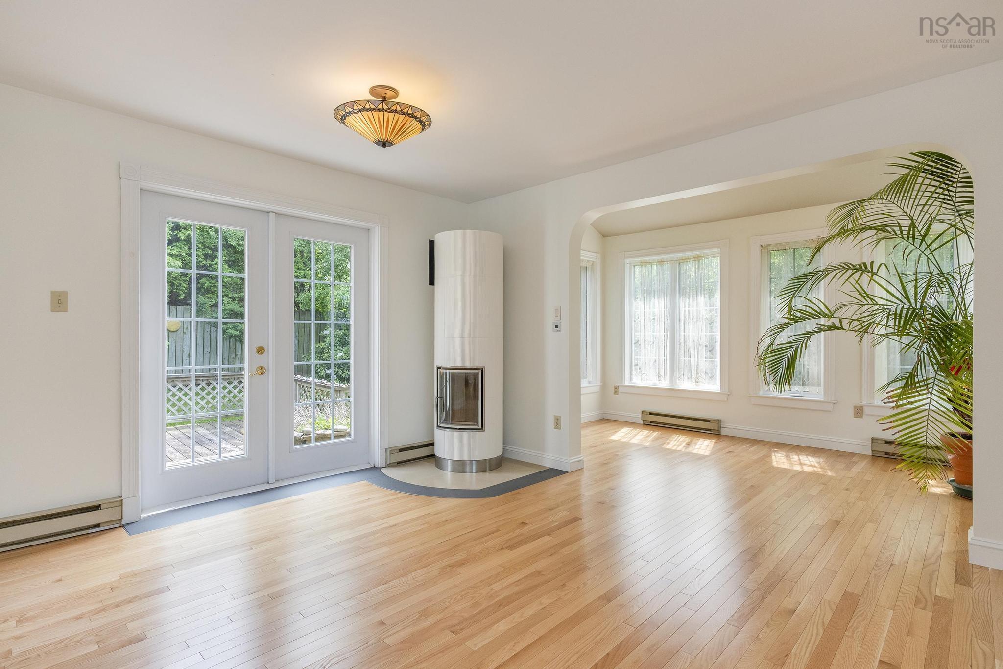 $700,000.00: 41 Fowler Street, Wolfville