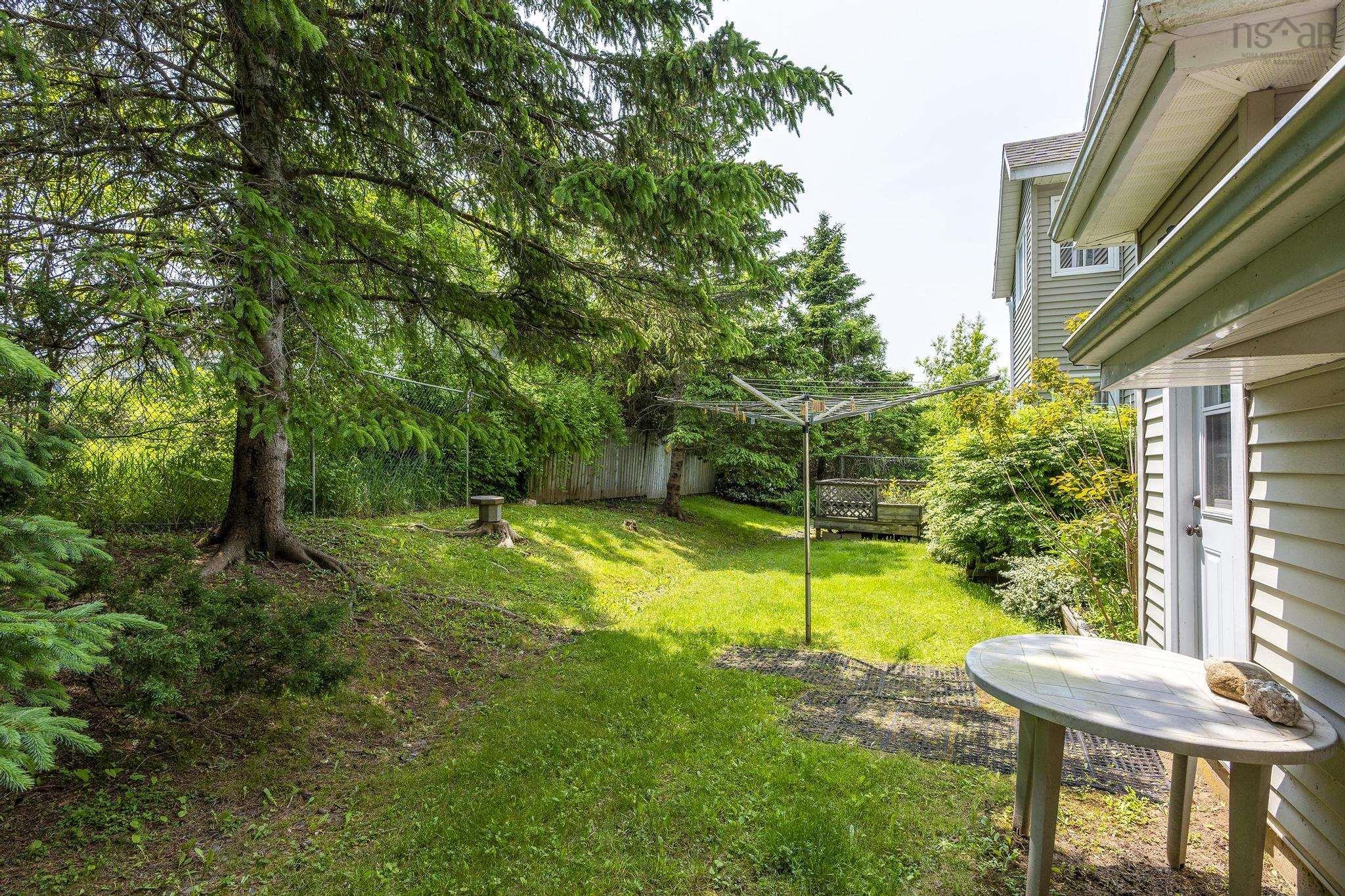 $700,000.00: 41 Fowler Street, Wolfville