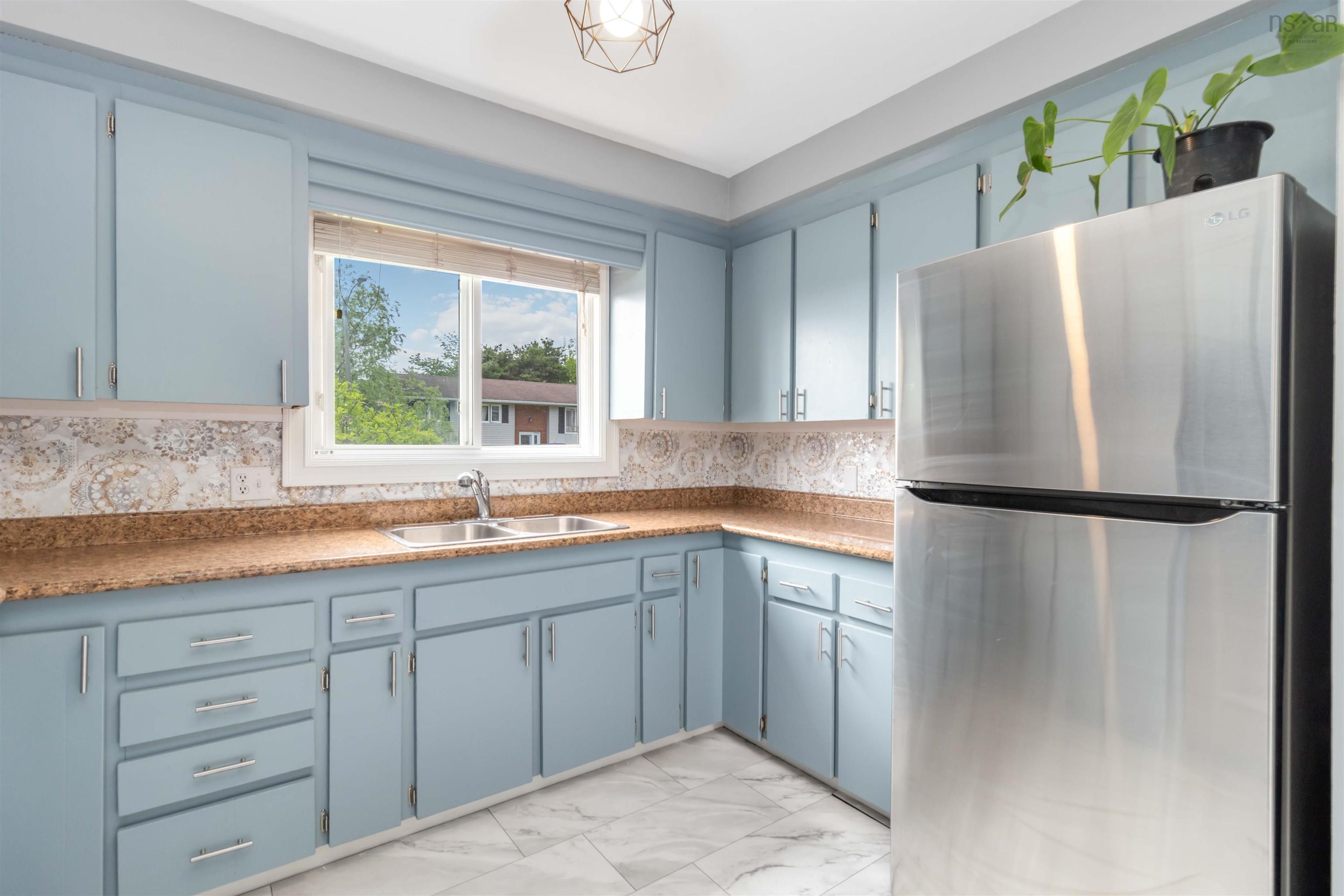 $499,900.00: 3 Saratoga Drive, Lower Sackville